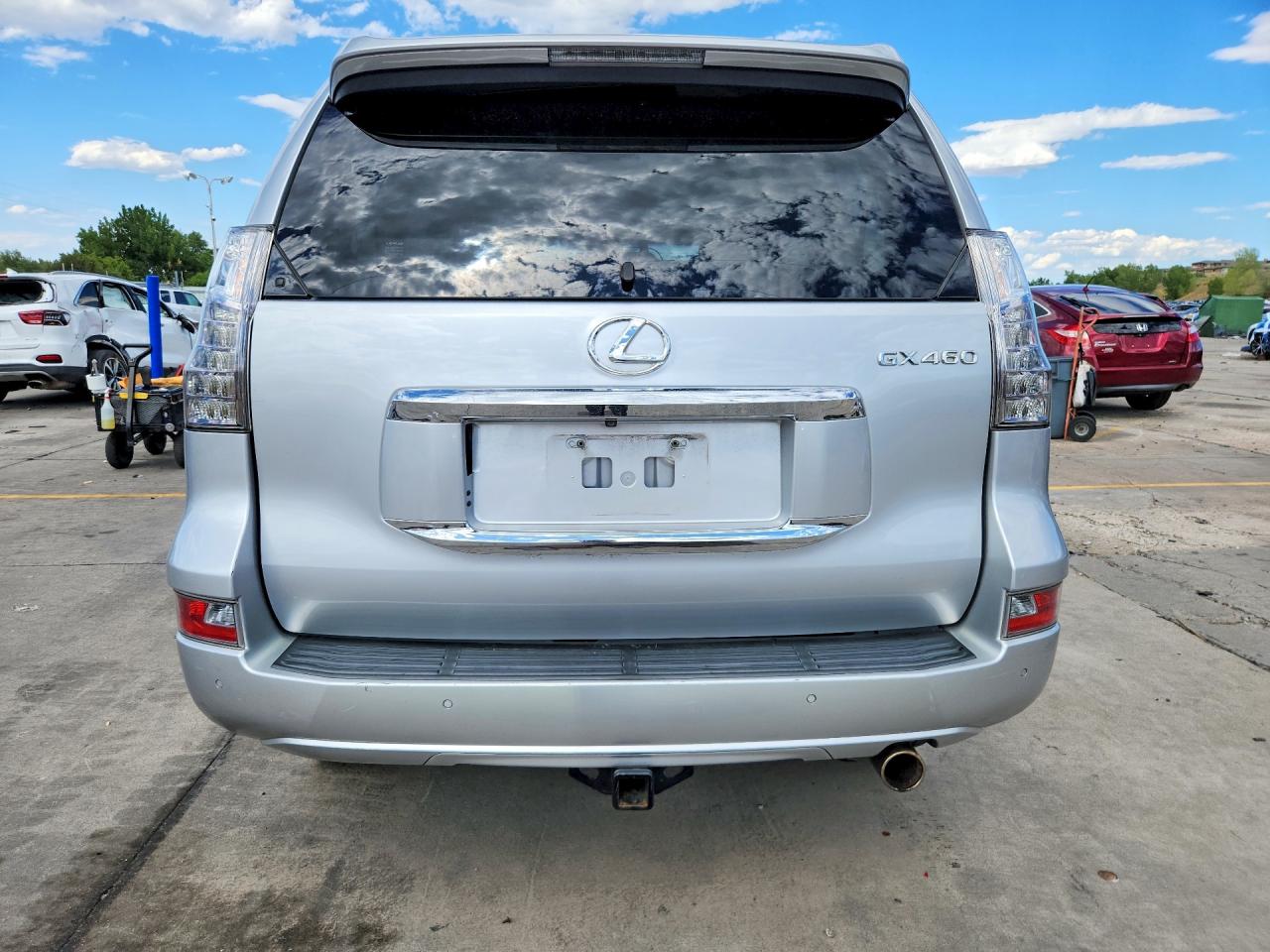 2015 Lexus Gx 460 Premium Silver vin: JTJJM7FX9F5104131