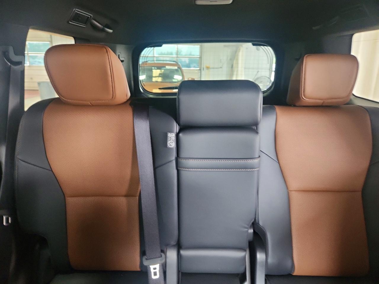 2024 Lexus Gx 550 Premium+ Gray vin: JTJTBCDX9R5032684