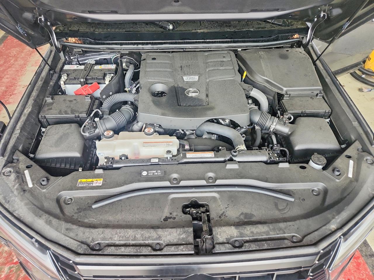 2024 Lexus Gx 550 Premium+ Gray vin: JTJTBCDX9R5032684