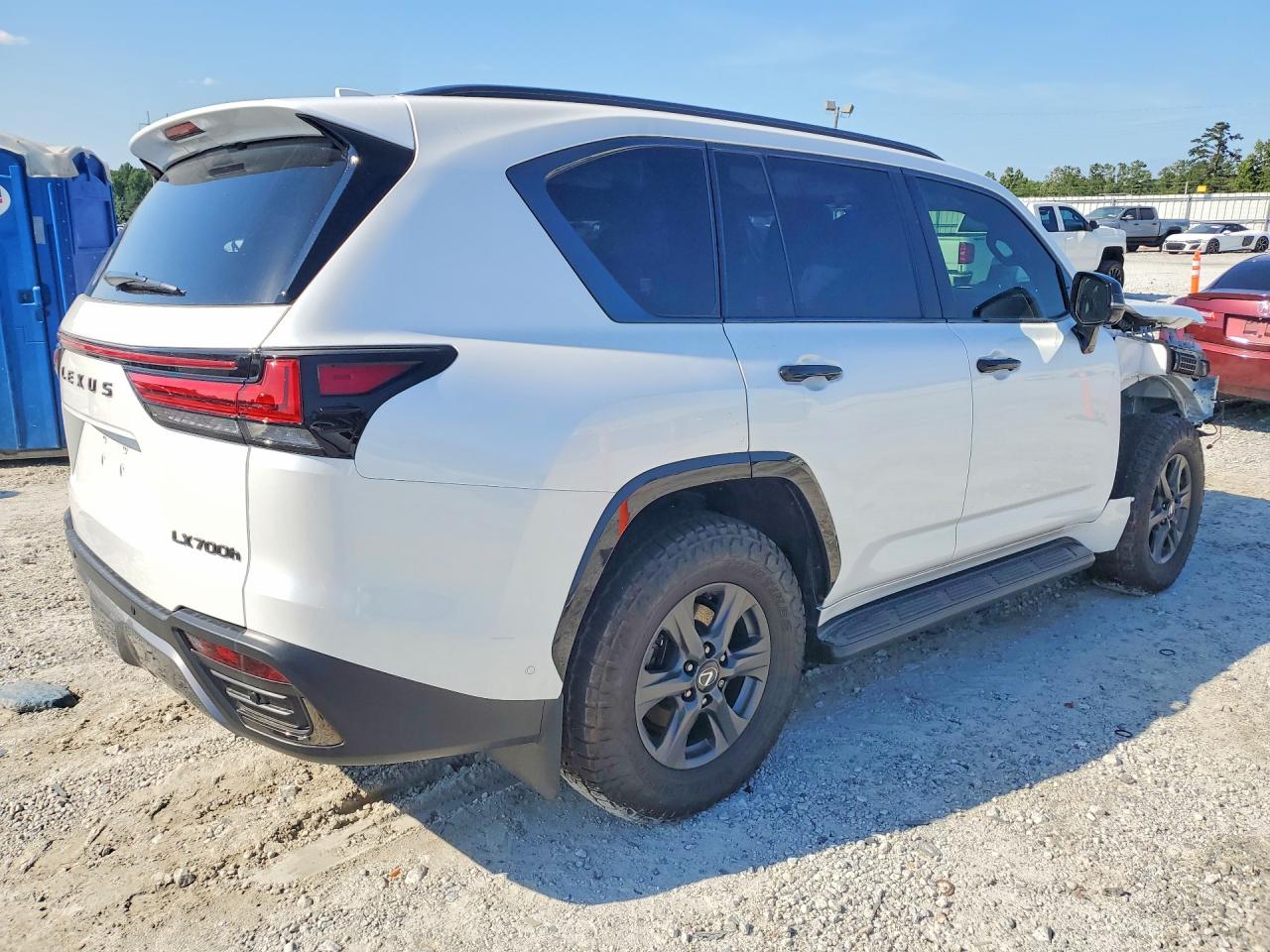 2025 Lexus Lx 700h Overtrail White vin: JTJWD7CX9S4004153