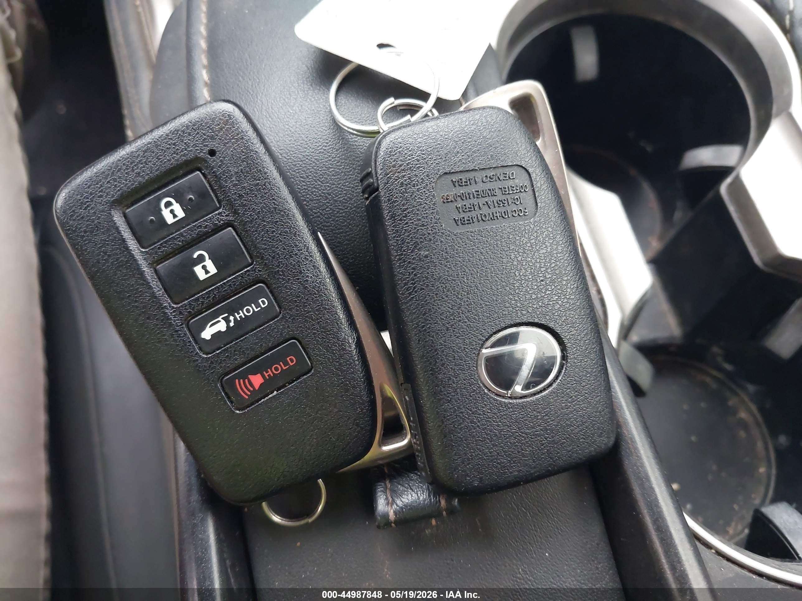 2015 Lexus Nx 200t   Серый vin: JTJYARBZ0F2001692