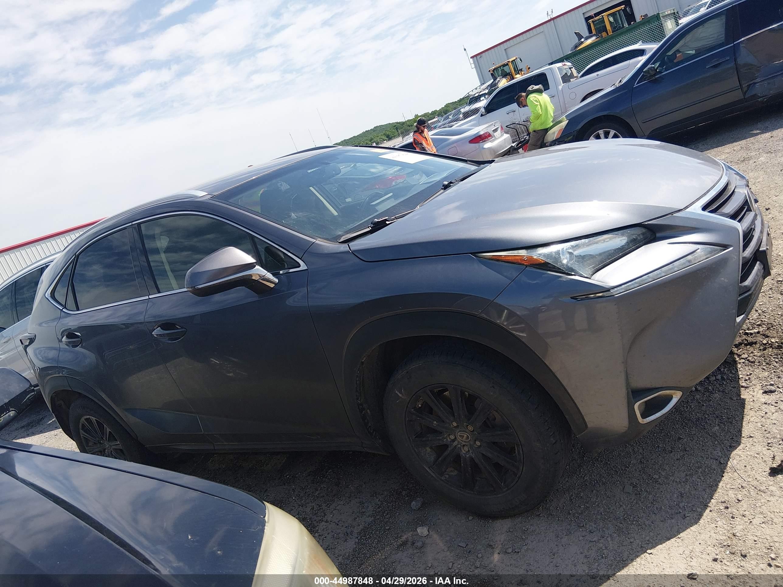 2015 Lexus Nx 200t   Серый vin: JTJYARBZ0F2001692