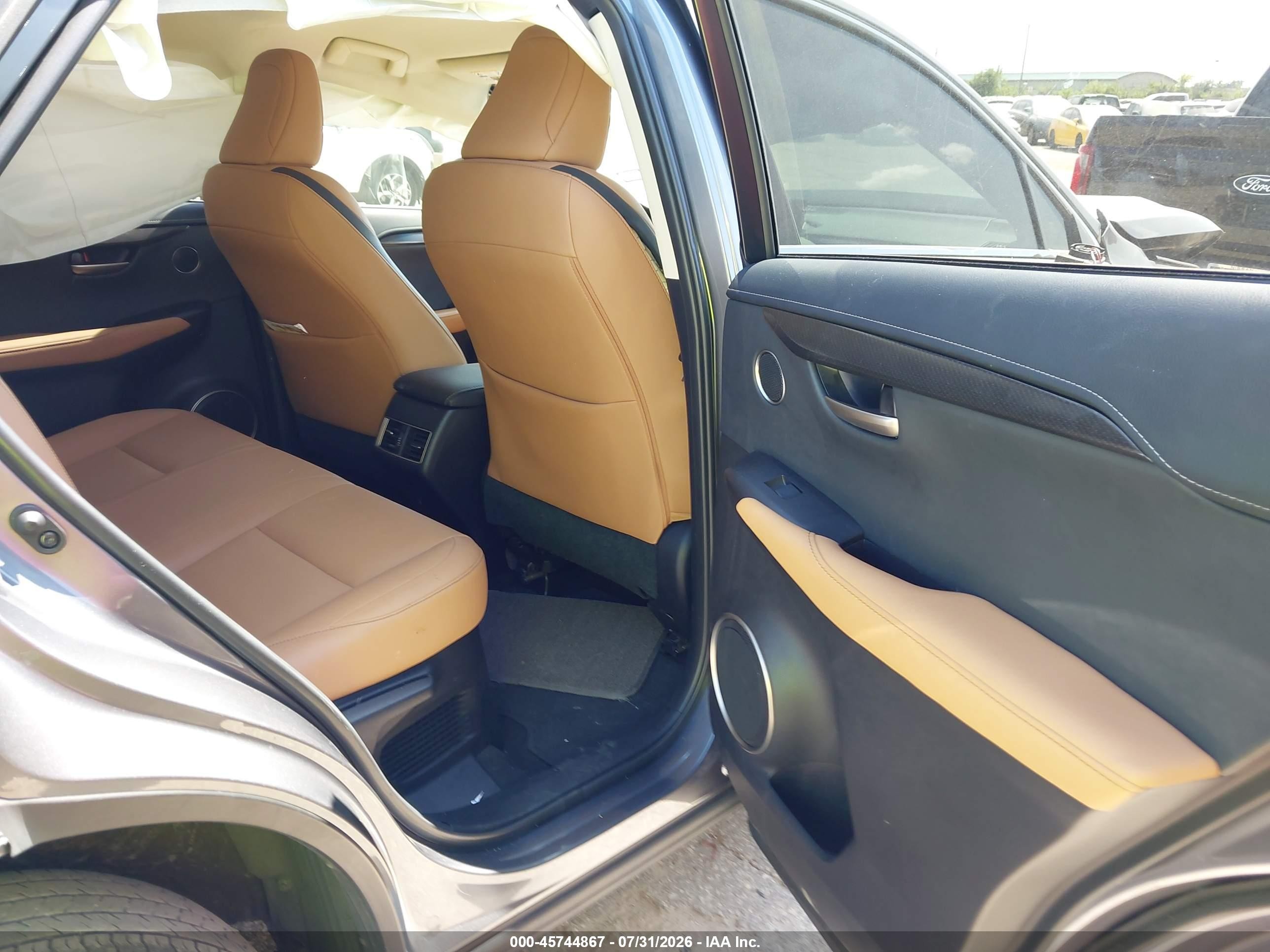 2015 Lexus Nx 200t   Серый vin: JTJYARBZ0F2002048
