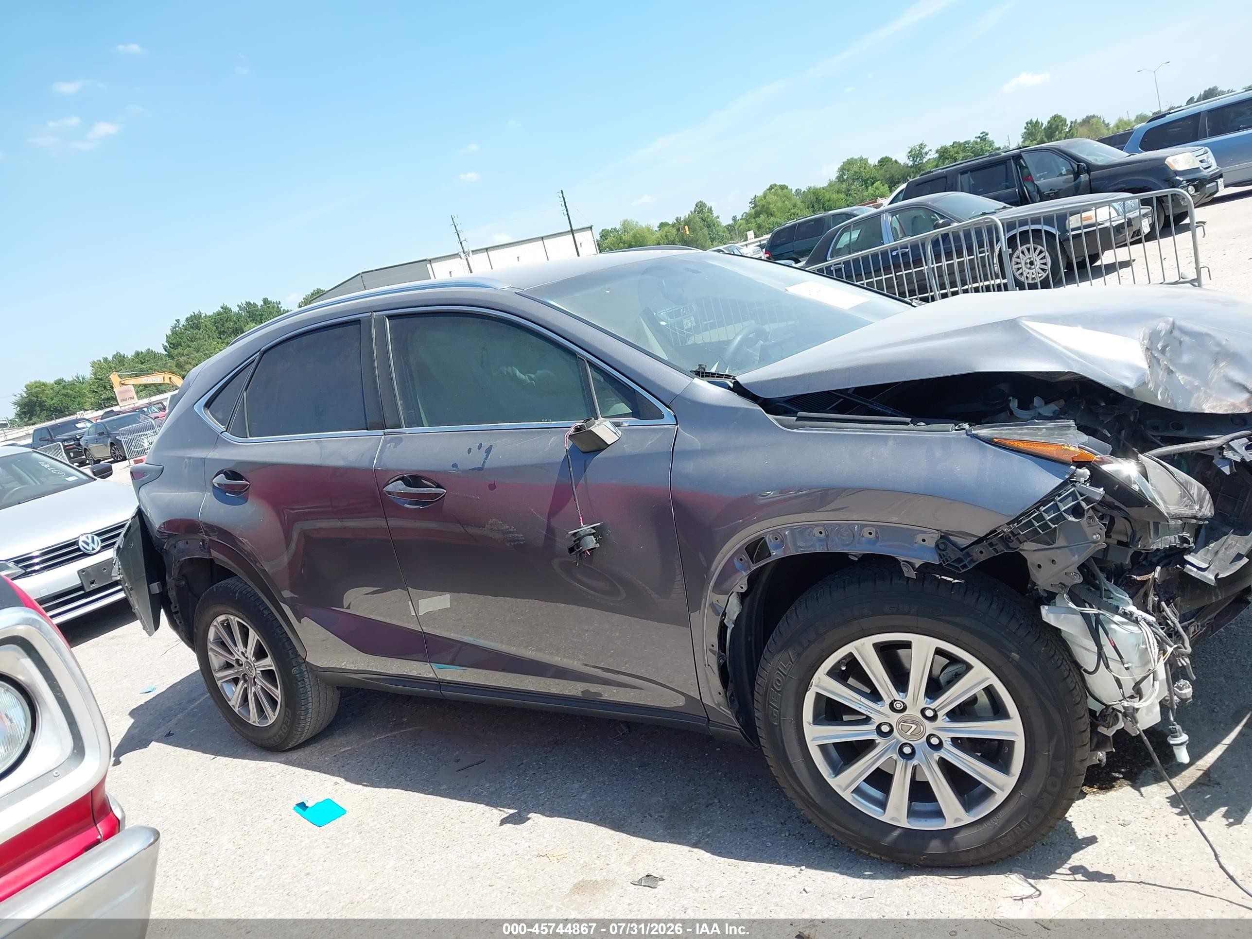 2015 Lexus Nx 200t   Серый vin: JTJYARBZ0F2002048