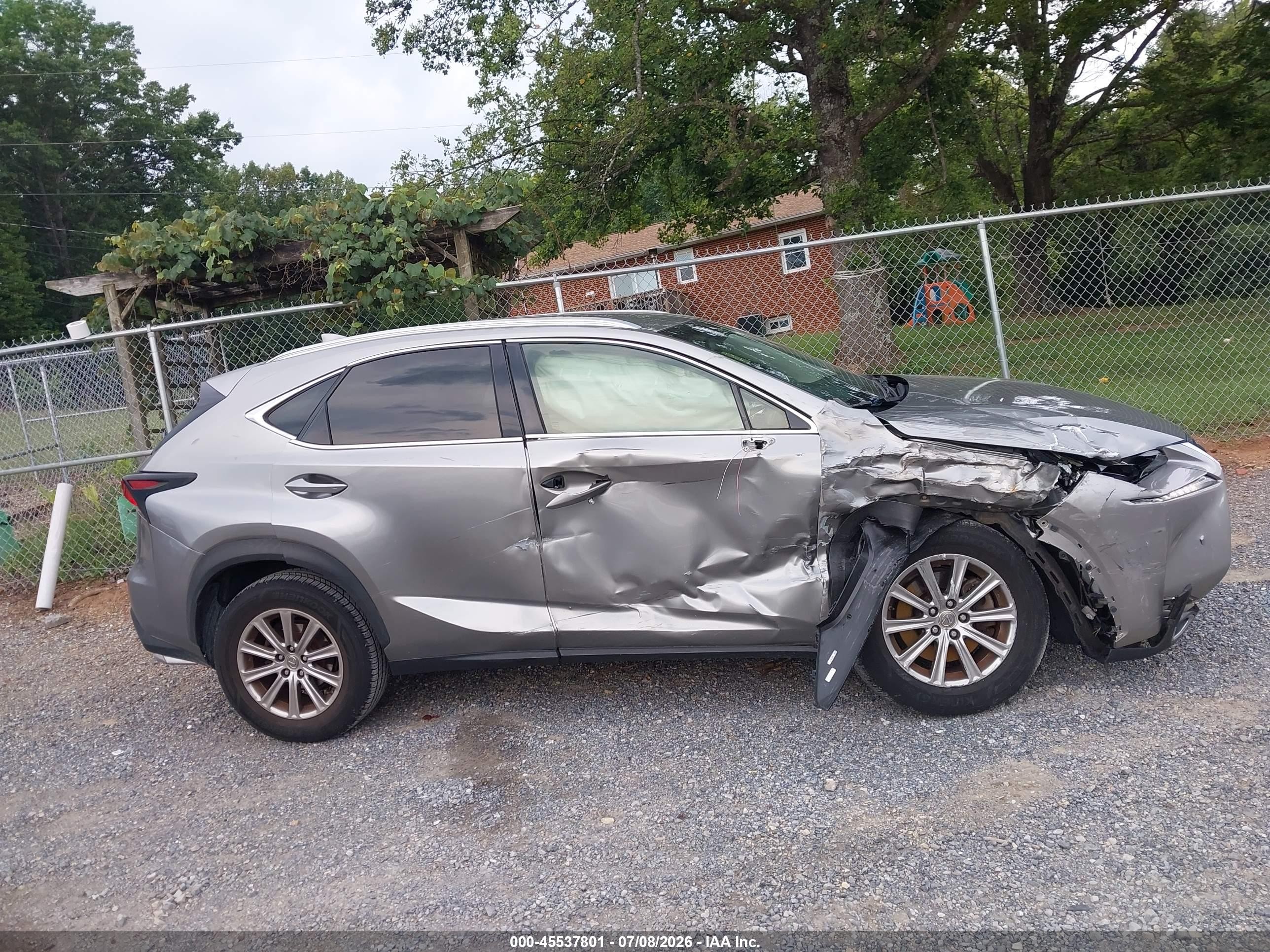 2015 Lexus Nx 200t   Серебряный vin: JTJYARBZ0F2009906
