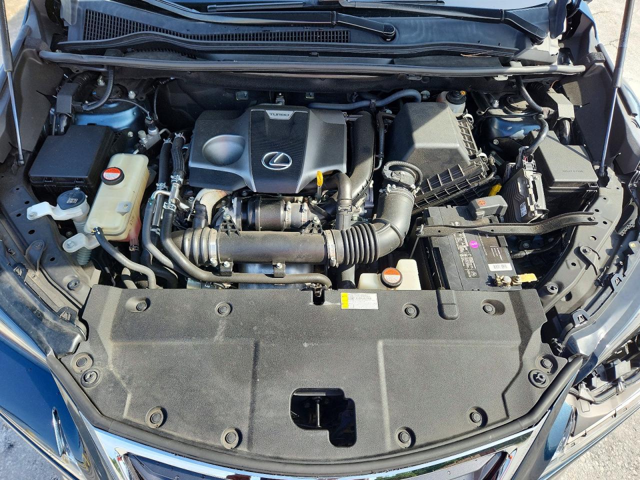 2015 Lexus Nx 200t Blue vin: JTJYARBZ0F2012420