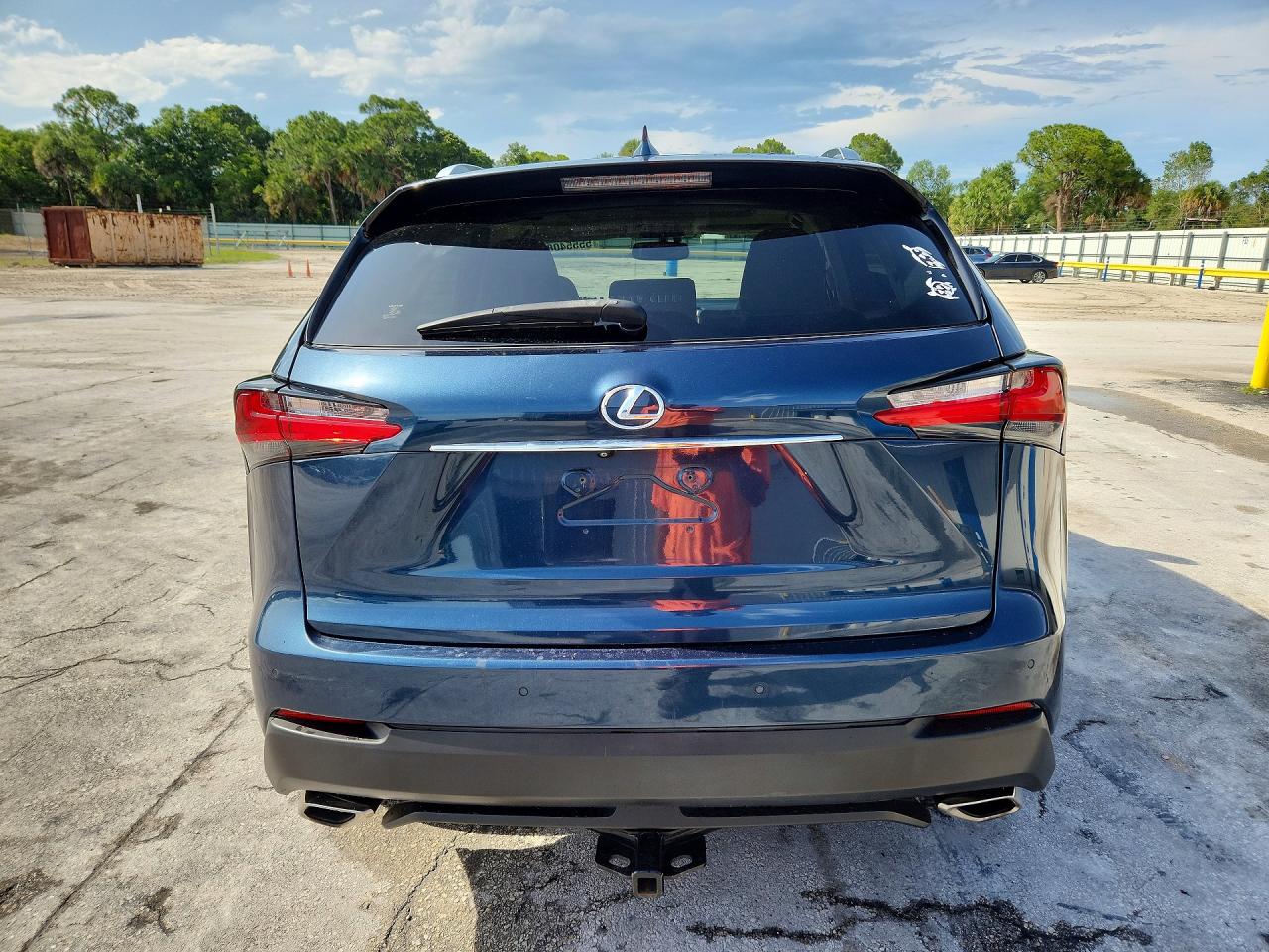2015 Lexus Nx 200t Blue vin: JTJYARBZ0F2012420