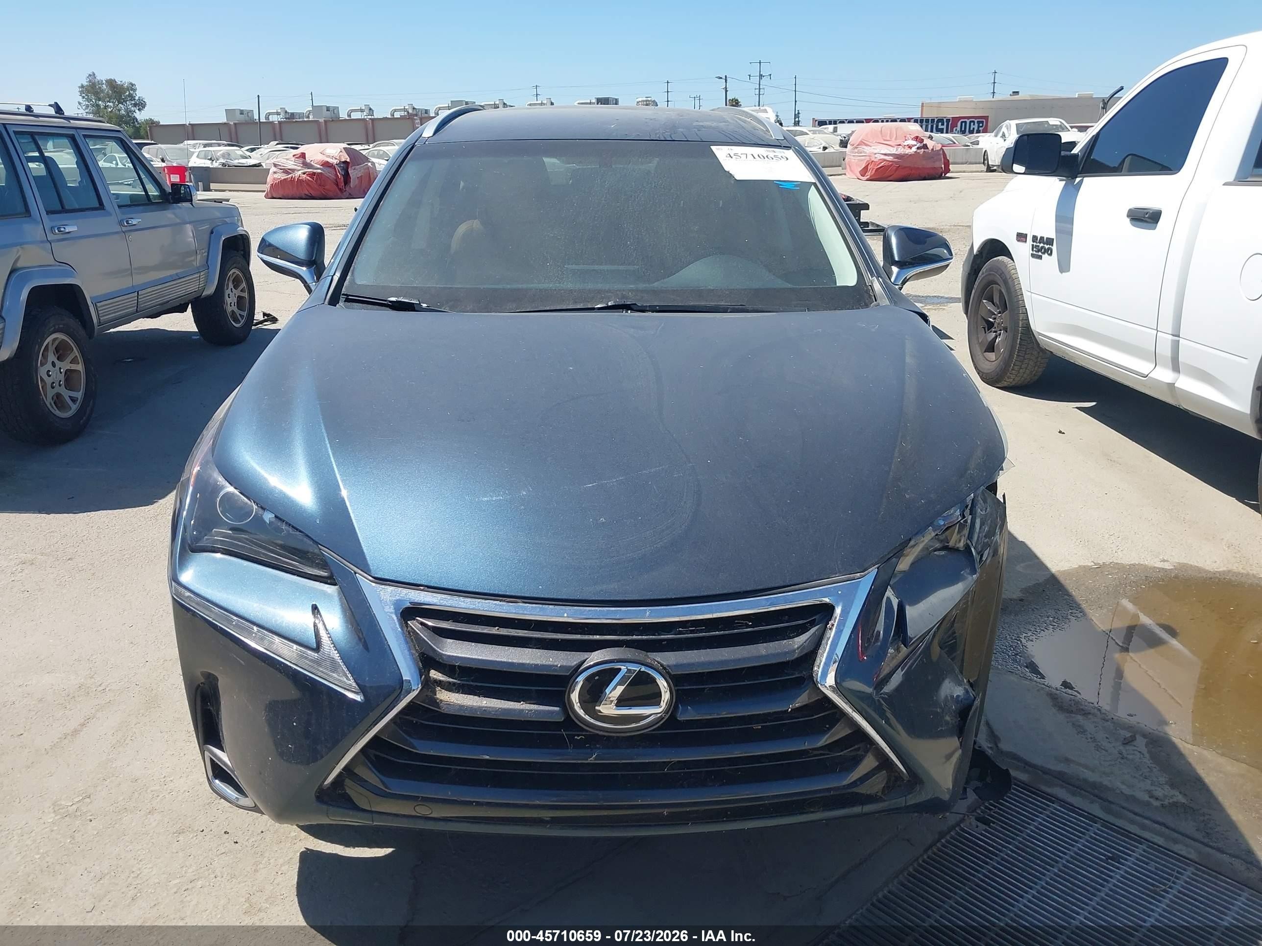 2015 Lexus Nx 200t   Синий vin: JTJYARBZ0F2015642