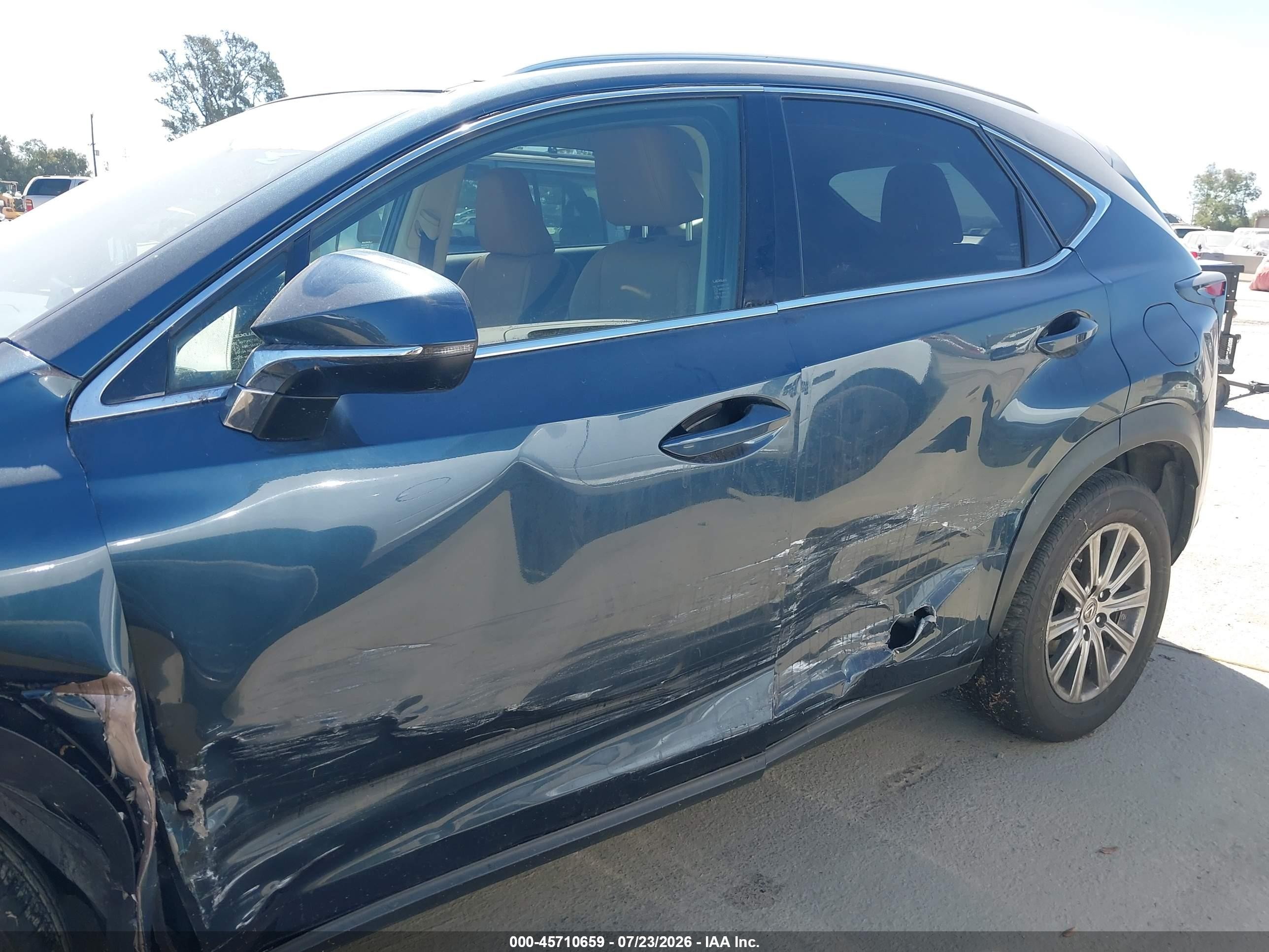 2015 Lexus Nx 200t   Синий vin: JTJYARBZ0F2015642
