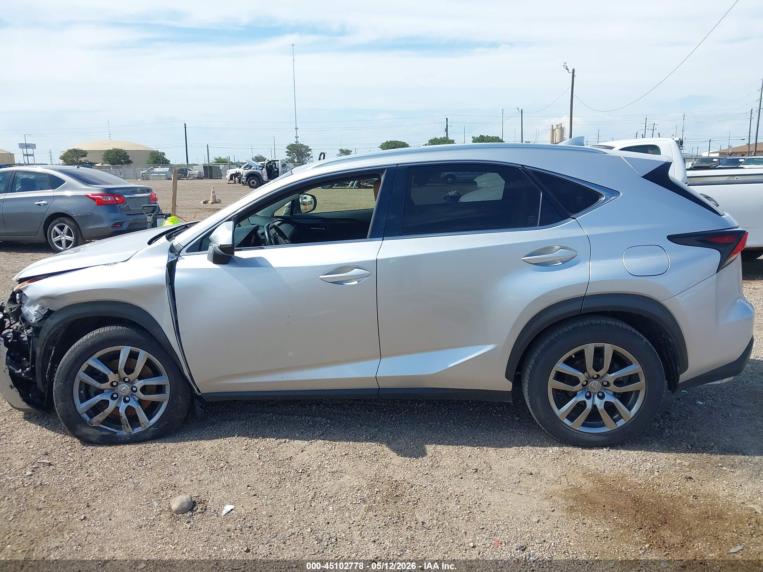 2015 Lexus Nx 200t Серебряный vin: JTJYARBZ0F2020033