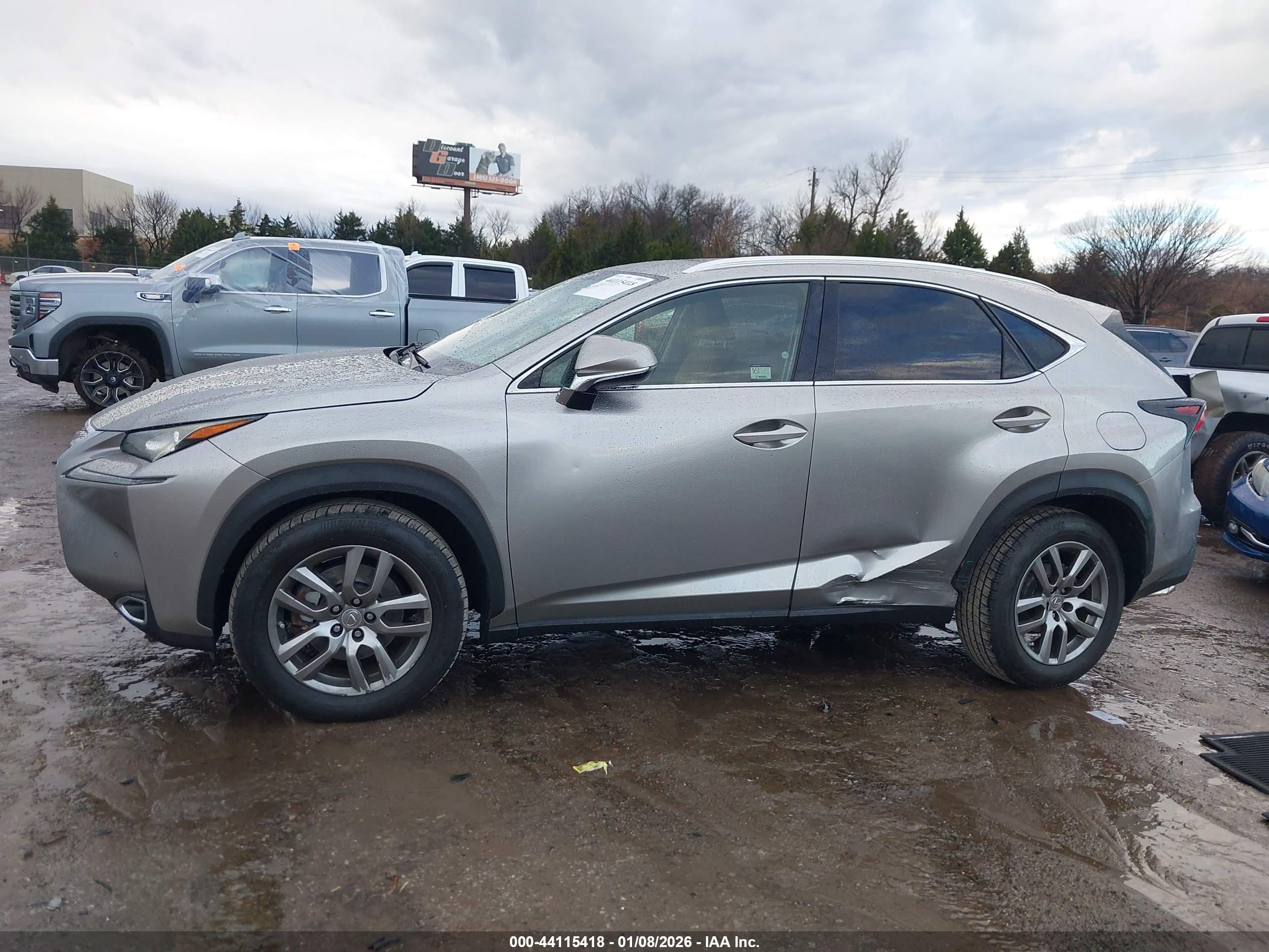 2015 Lexus Nx 200t   Silver vin: JTJYARBZ0F2021506