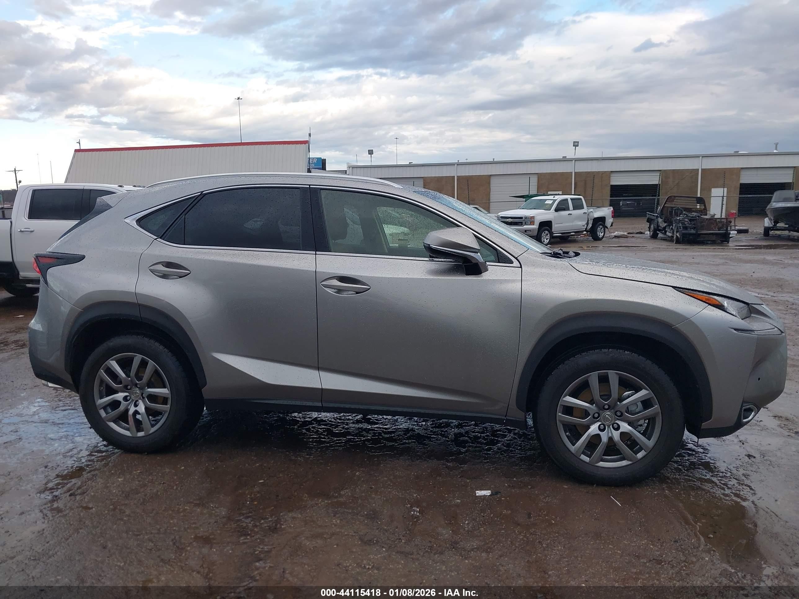 2015 Lexus Nx 200t   Silver vin: JTJYARBZ0F2021506