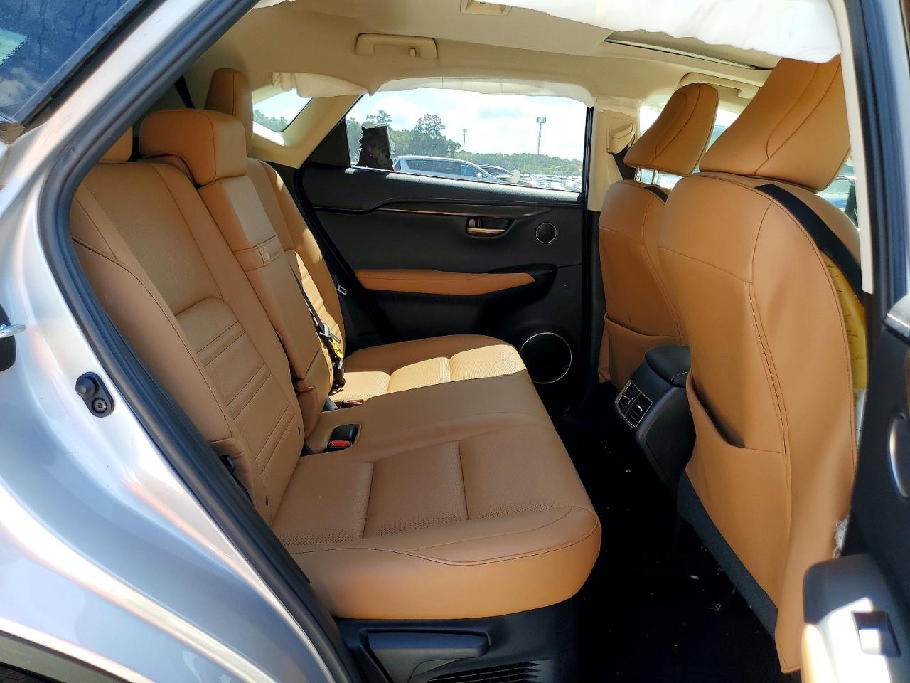 2017 Lexus Nx 200t Base Серебряный vin: JTJYARBZ0H2083958