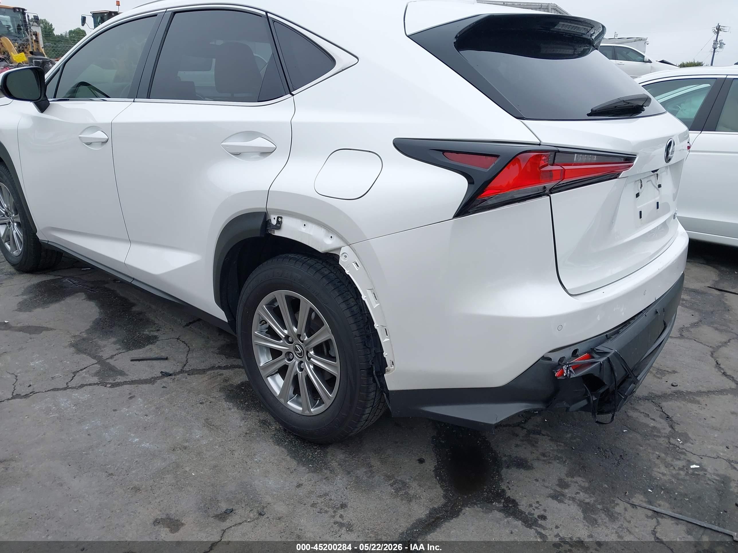 2018 Lexus Nx 300   Белый vin: JTJYARBZ0J2087143
