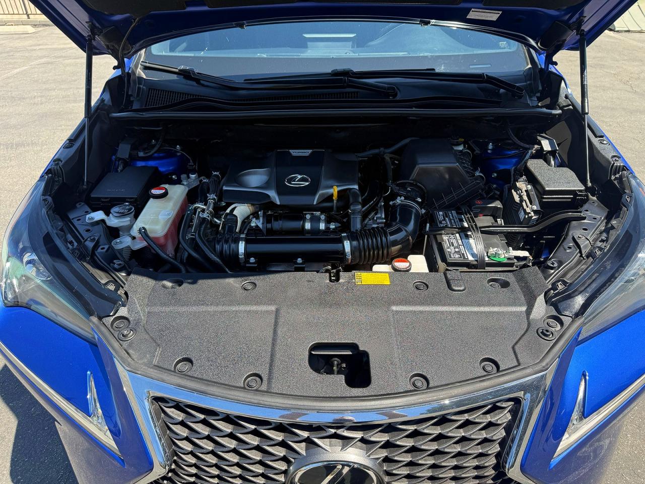 2015 Lexus Nx 200t Blue vin: JTJYARBZ1F2010000
