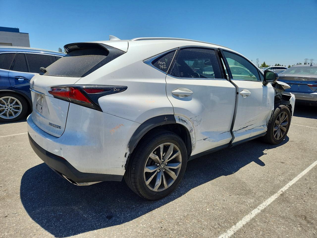 2015 Lexus Nx 200t White vin: JTJYARBZ2F2002679