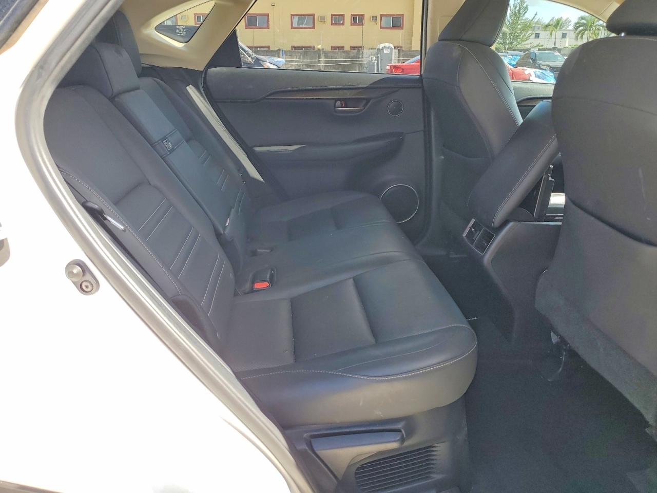 2015 Lexus Nx 200t White vin: JTJYARBZ2F2007297