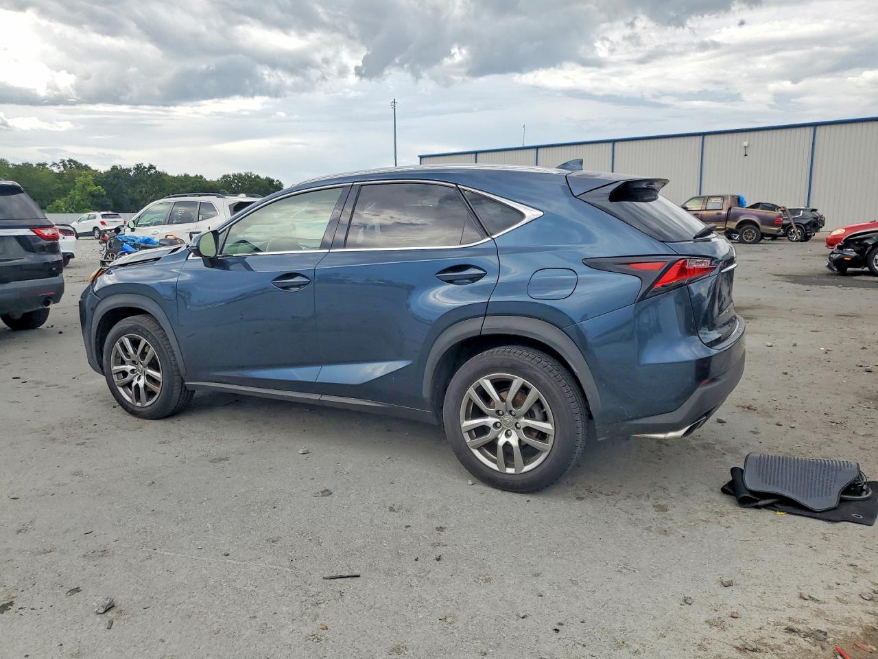 2015 Lexus Nx 200t Blue vin: JTJYARBZ2F2009664