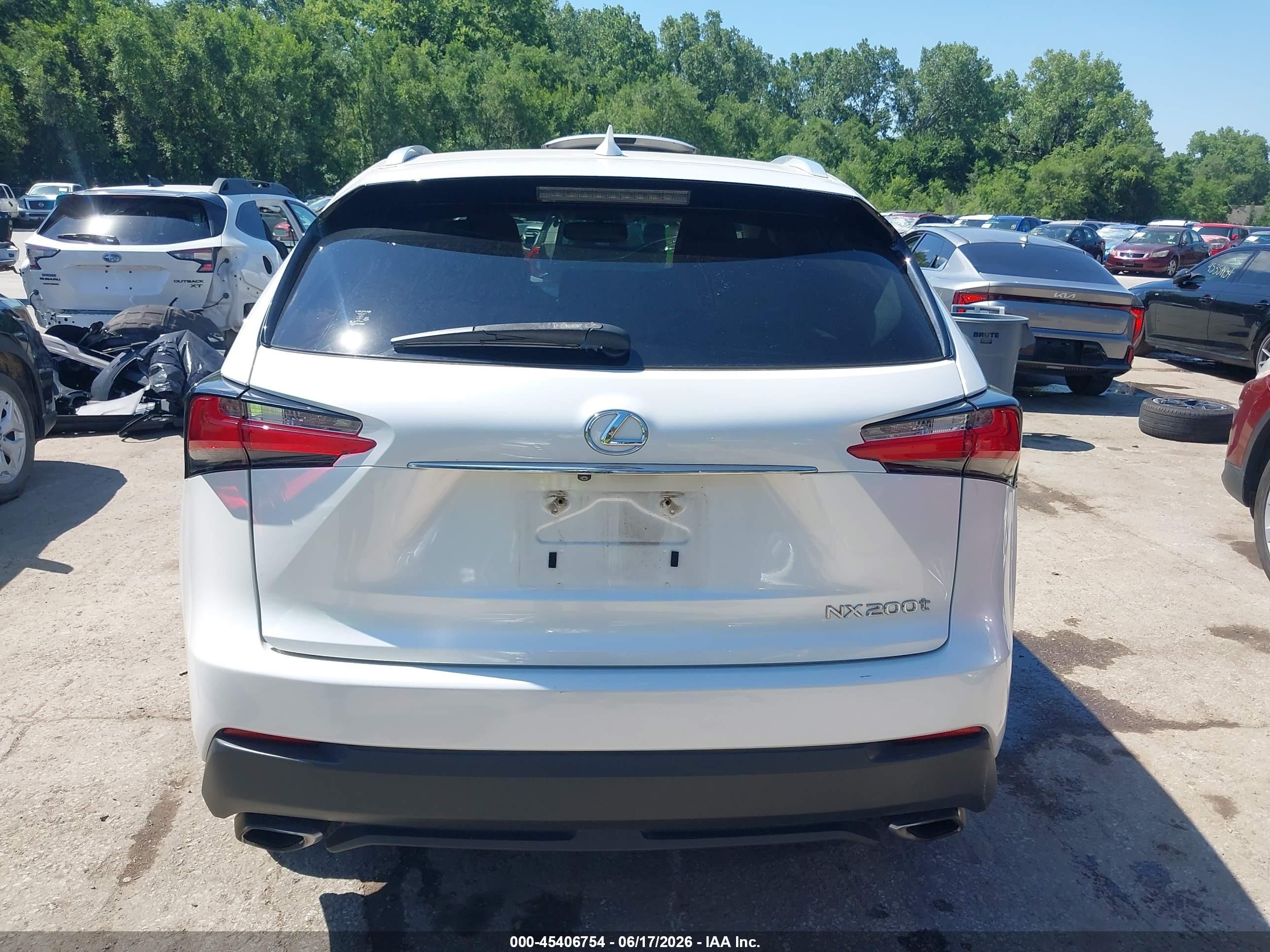 2015 Lexus Nx 200t   White vin: JTJYARBZ2F2021720