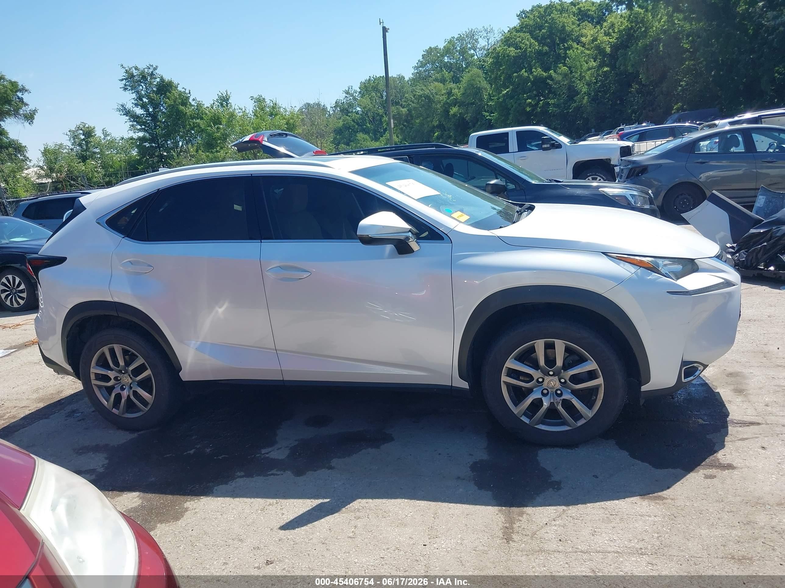 2015 Lexus Nx 200t   White vin: JTJYARBZ2F2021720