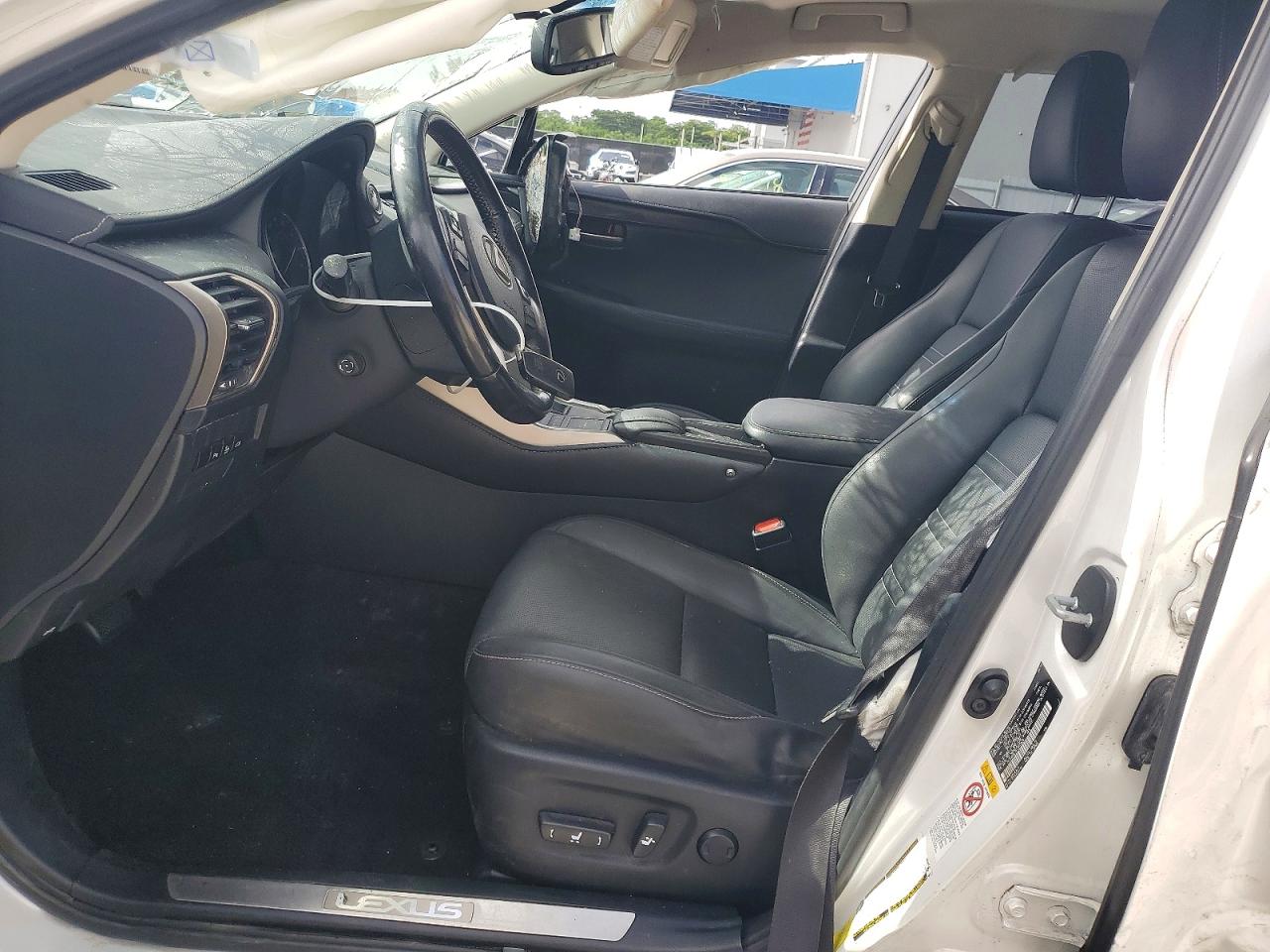 2015 Lexus Nx 200t Белый vin: JTJYARBZ3F2010628