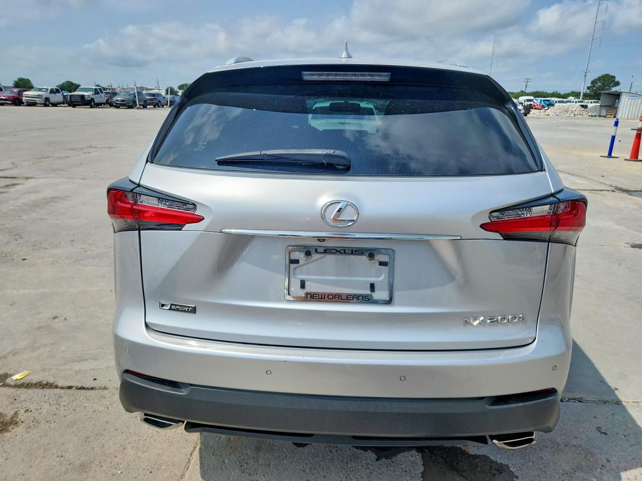 2017 Lexus Nx 200t F Sport Серебряный vin: JTJYARBZ3H2078866