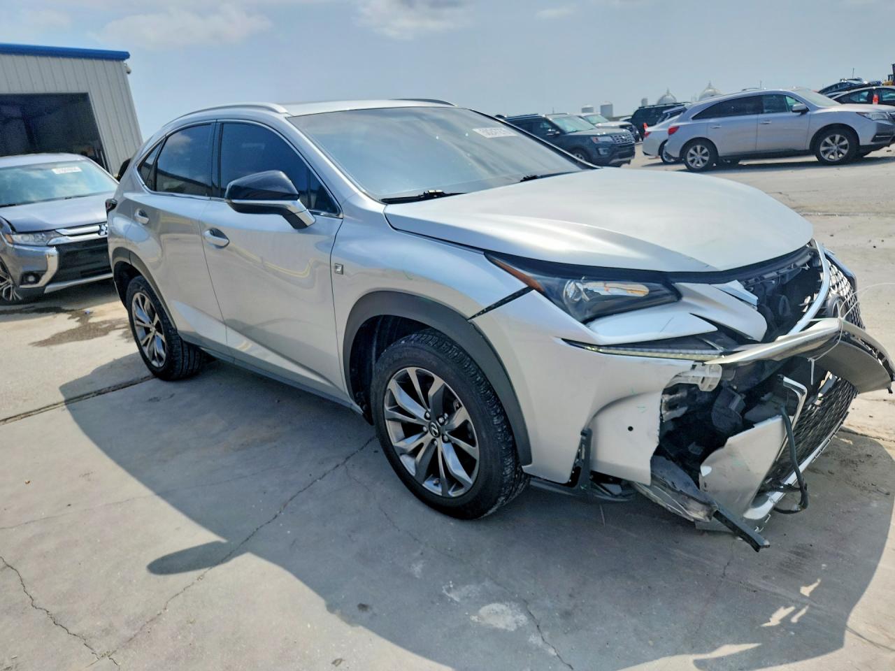 2017 Lexus Nx 200t F Sport Серебряный vin: JTJYARBZ3H2078866