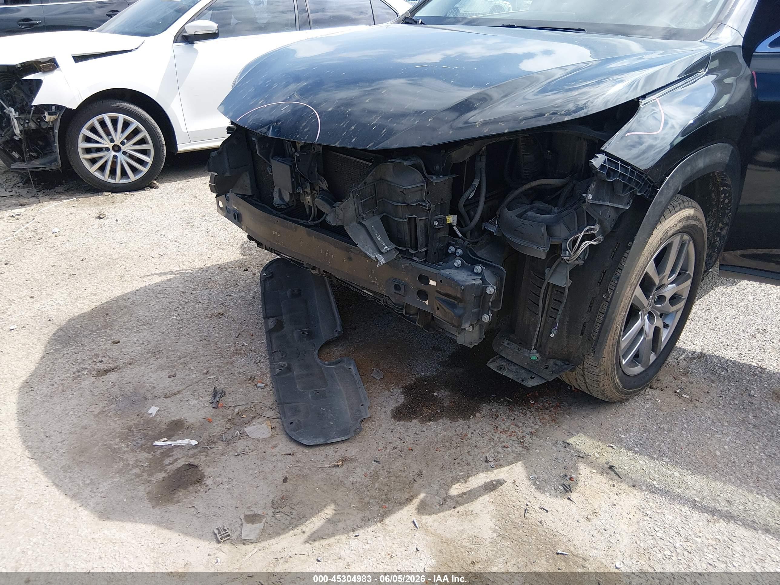 2015 Lexus Nx 200t   Black vin: JTJYARBZ4F2009021