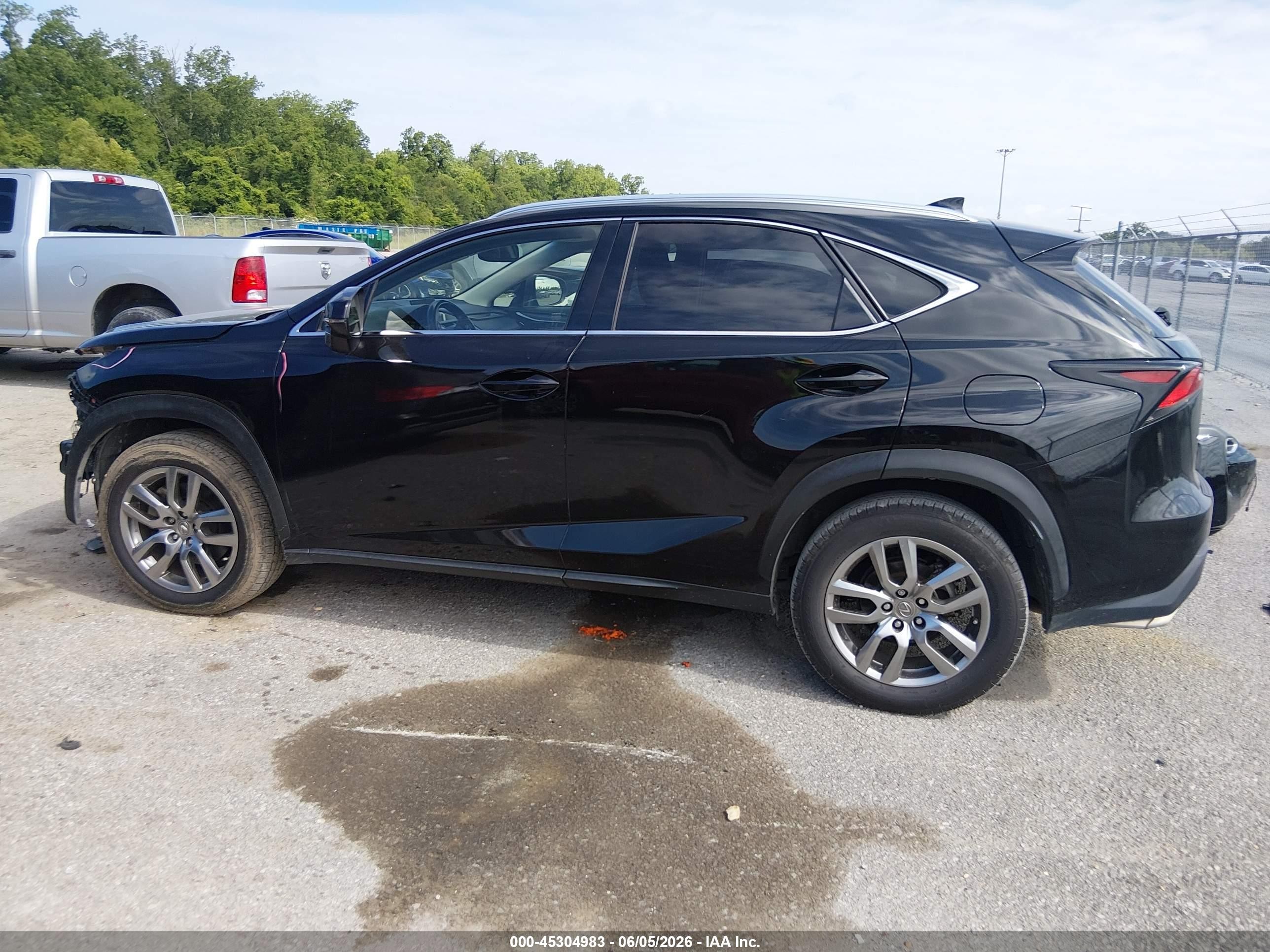 2015 Lexus Nx 200t   Black vin: JTJYARBZ4F2009021