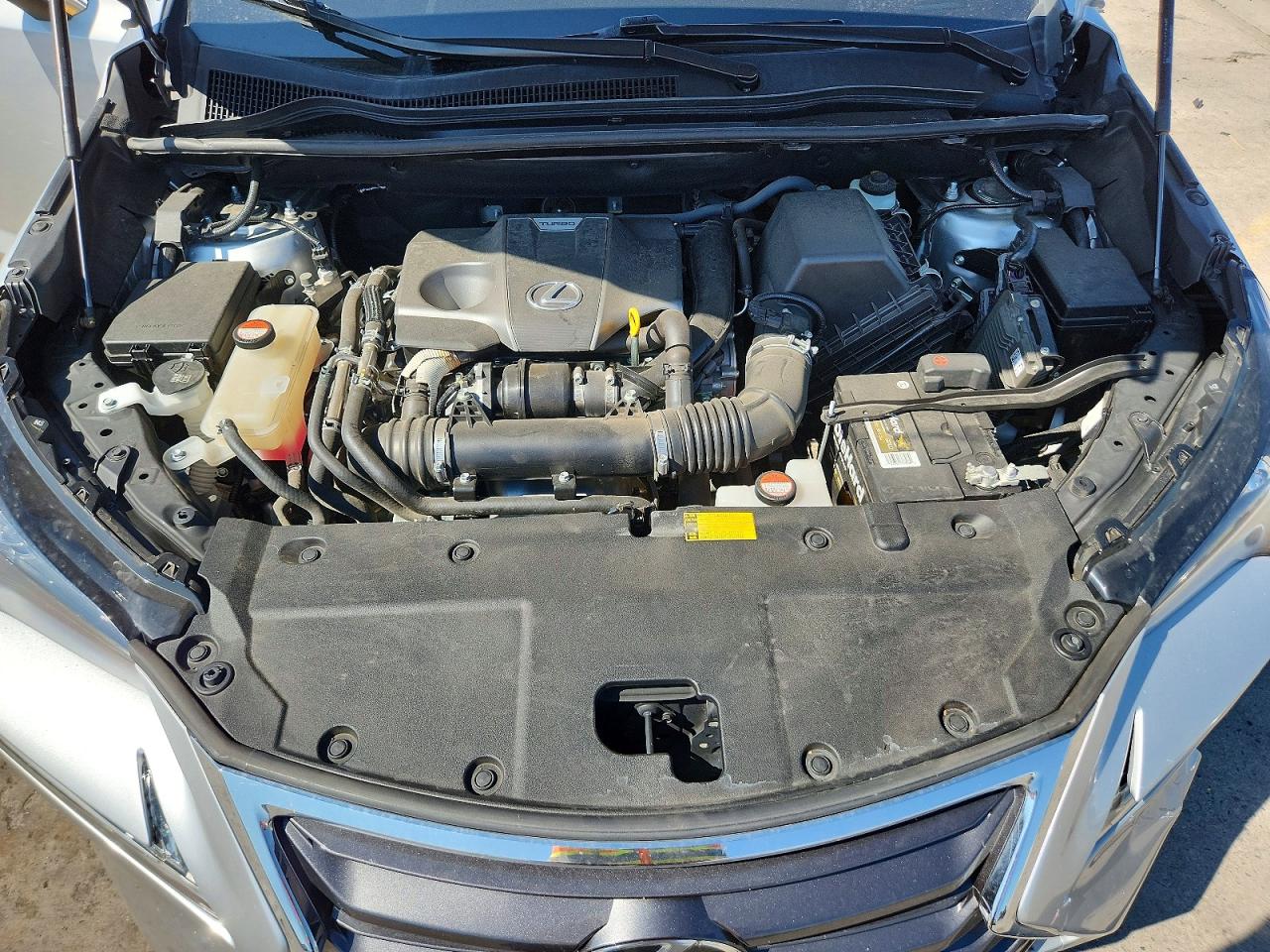 2015 Lexus Nx 200t Silver vin: JTJYARBZ4F2010203