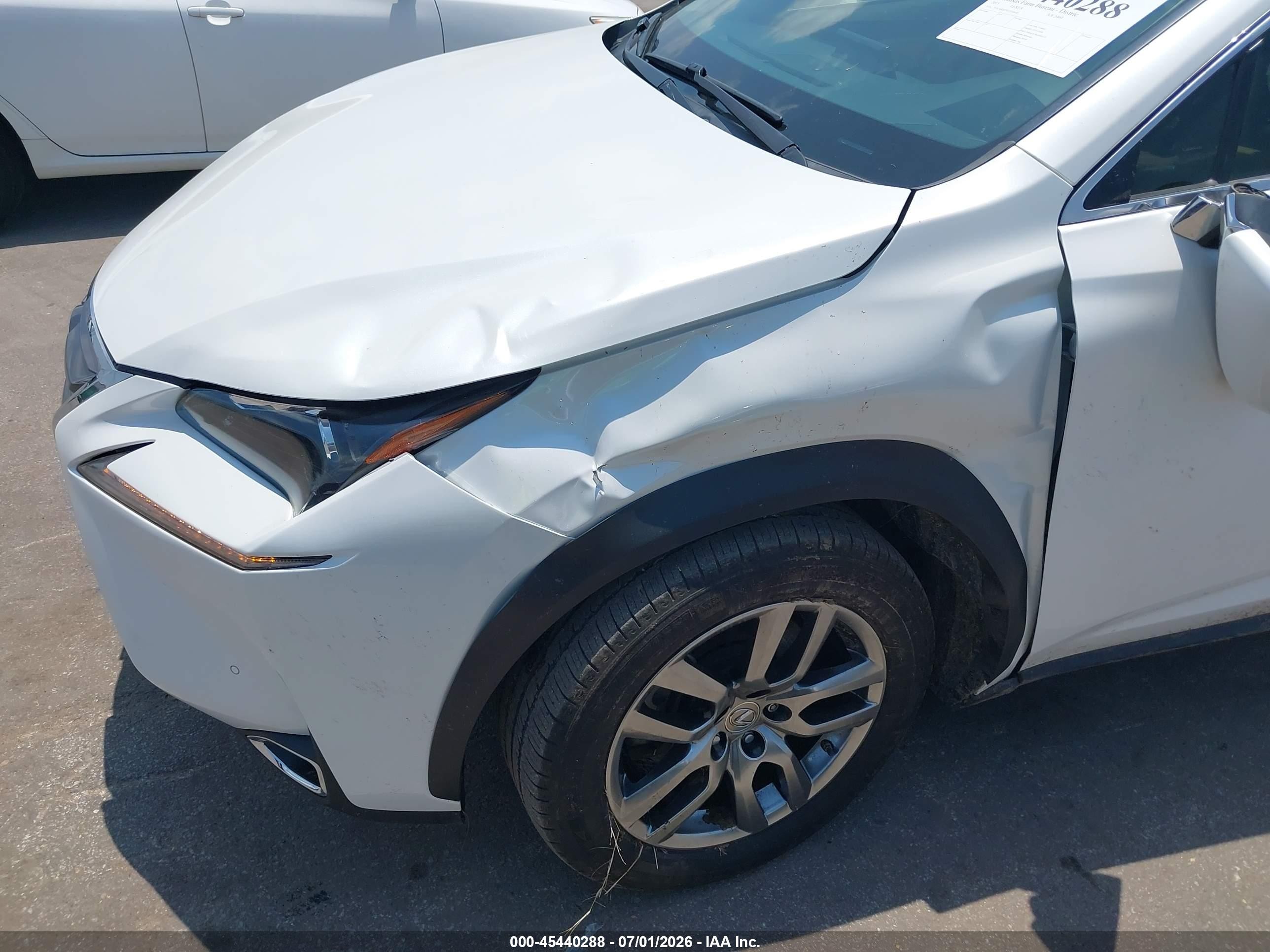 2015 Lexus Nx 200t   White vin: JTJYARBZ4F2010640