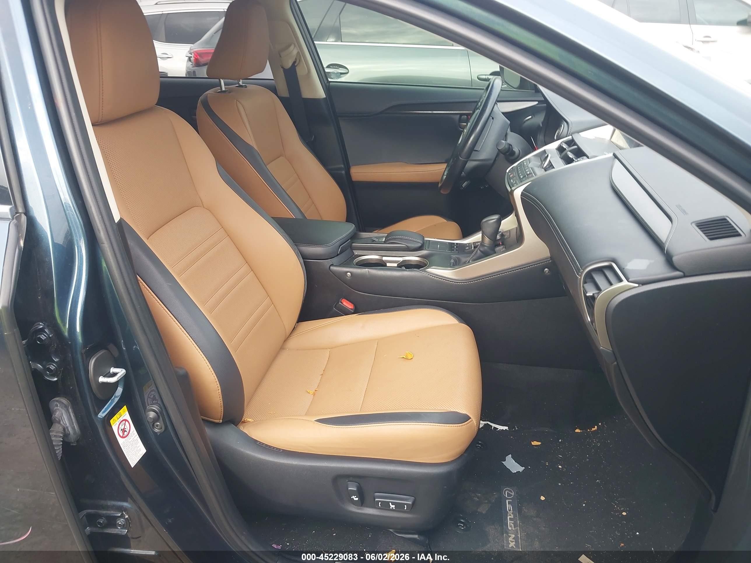 2015 Lexus Nx 200t   Black vin: JTJYARBZ4F2013702