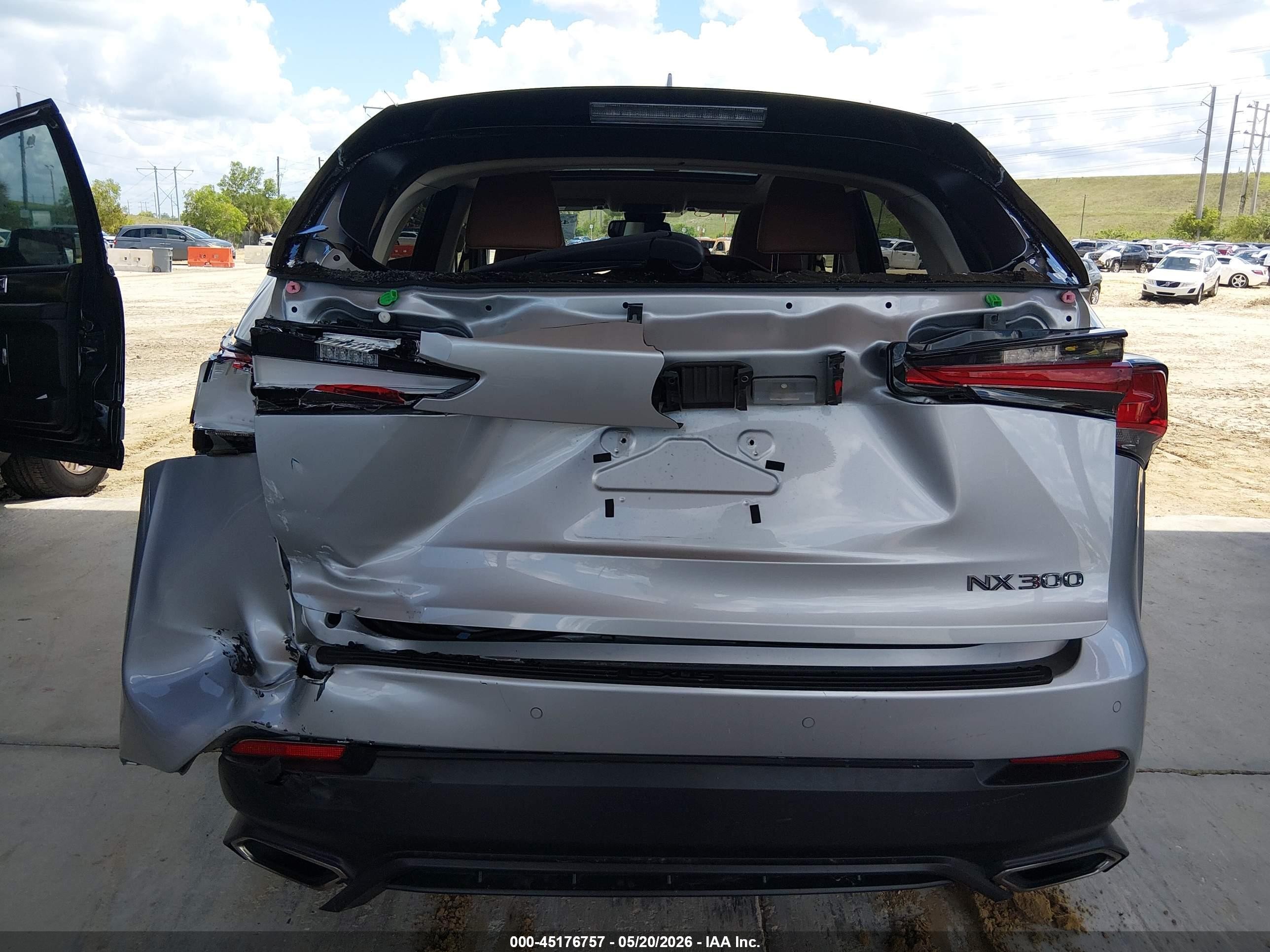 2018 Lexus Nx 300 Silver vin: JTJYARBZ4J2092622