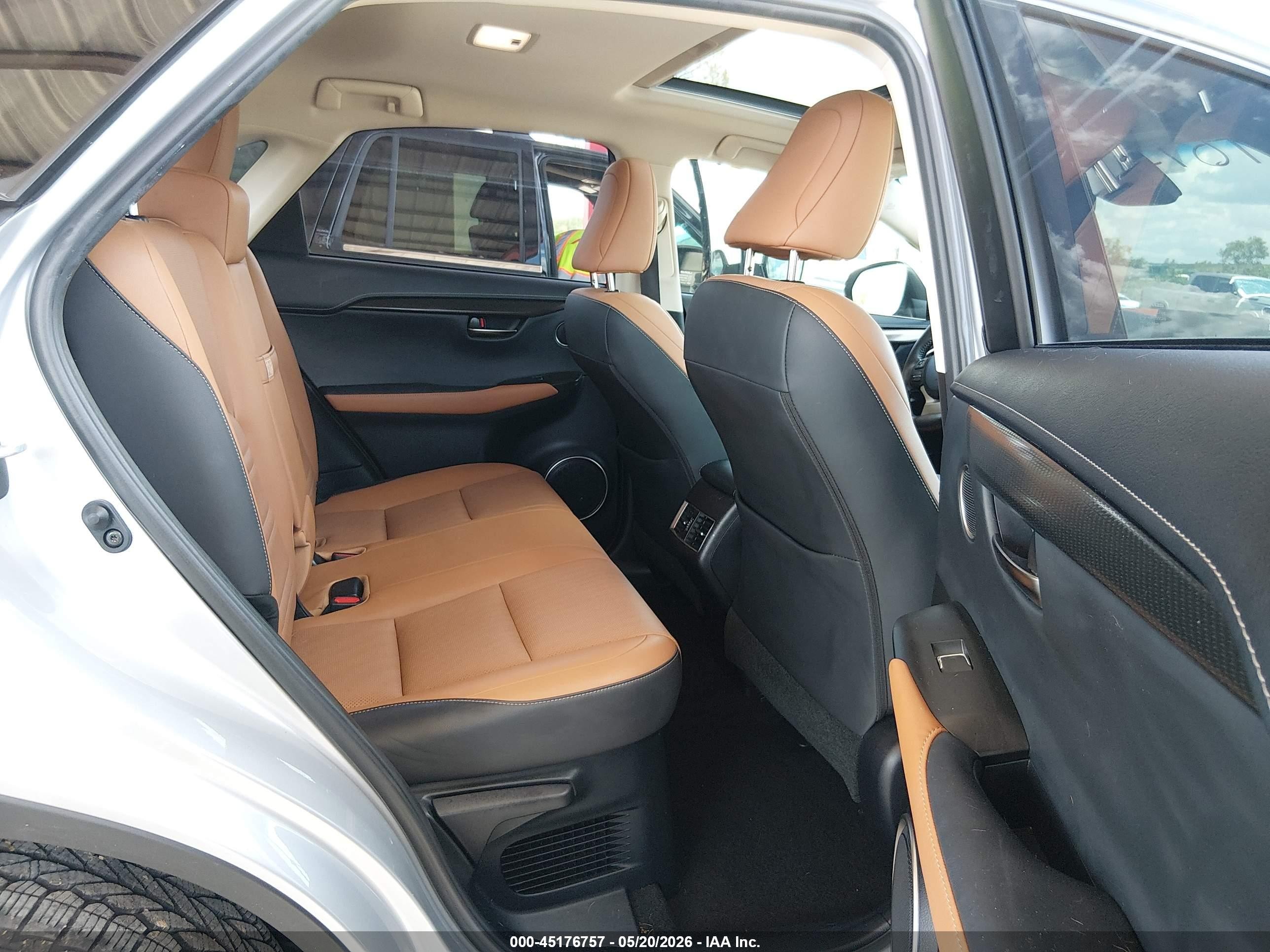 2018 Lexus Nx 300 Silver vin: JTJYARBZ4J2092622