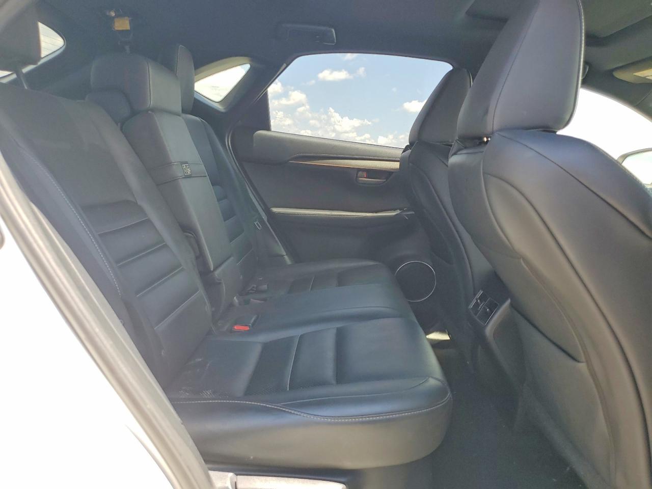 2015 Lexus Nx 200t White vin: JTJYARBZ5F2019802