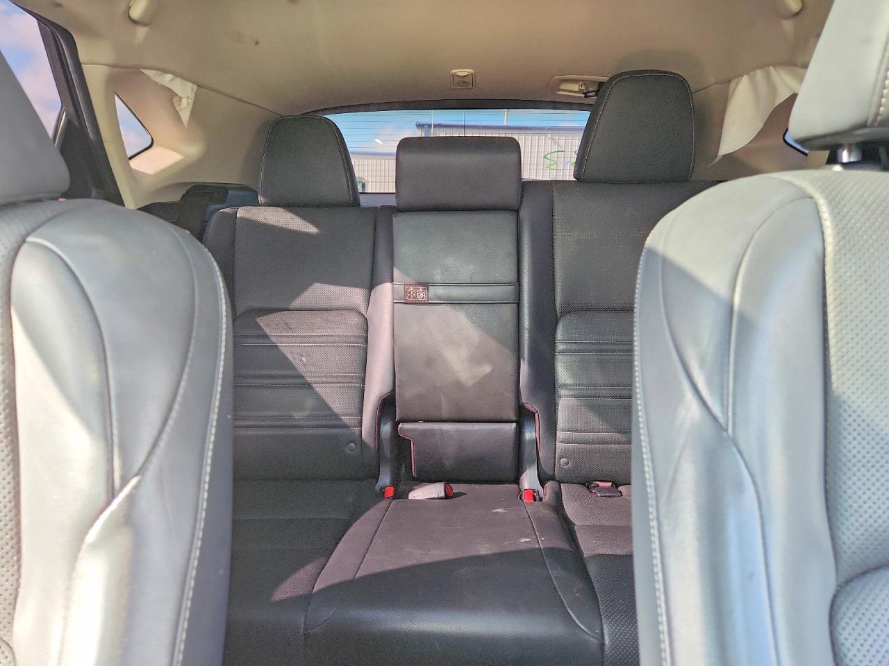 2015 Lexus Nx 200t Red vin: JTJYARBZ5F2020559