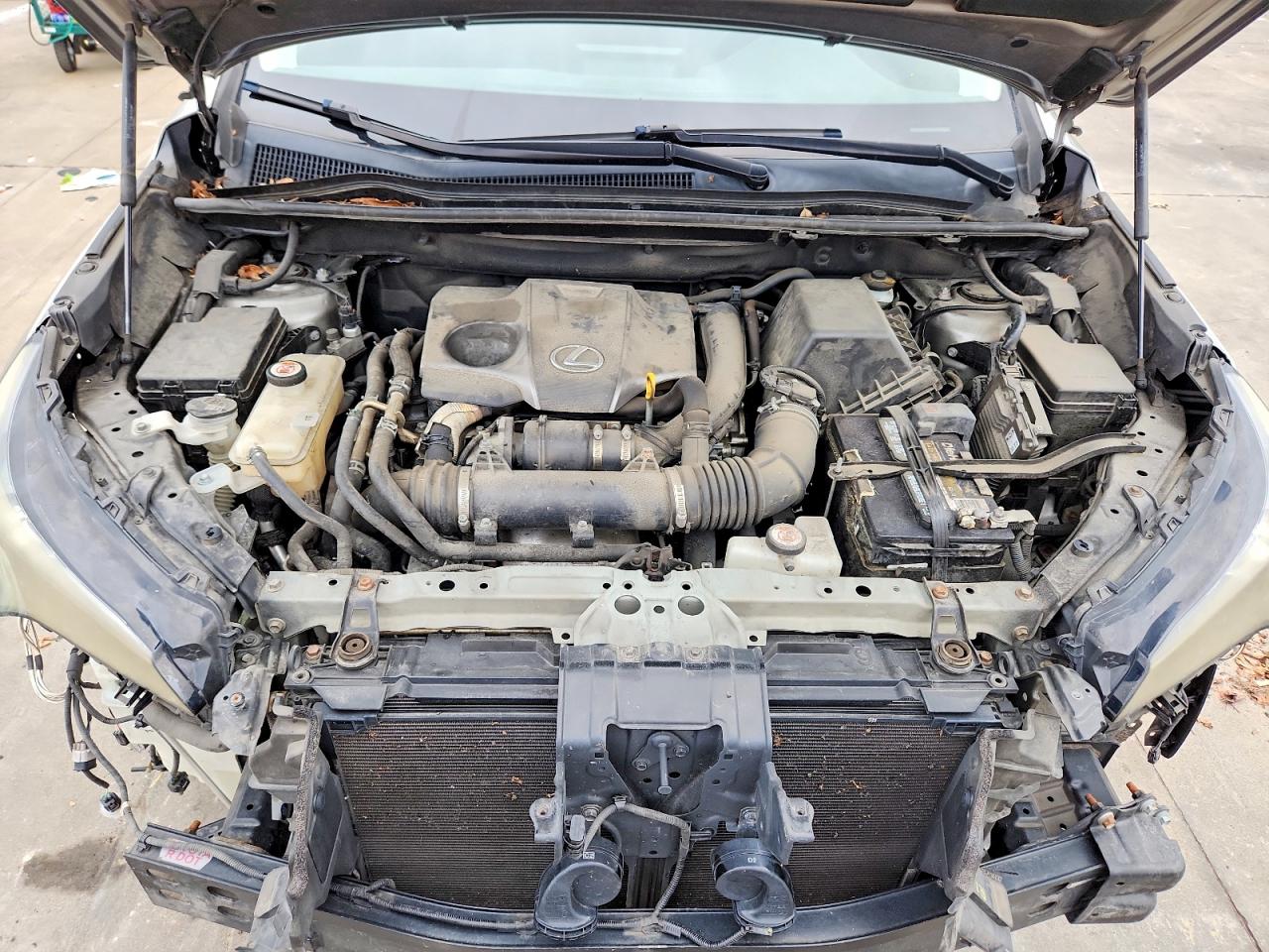 2016 Lexus Nx 200t Base Золотой vin: JTJYARBZ5G2049741