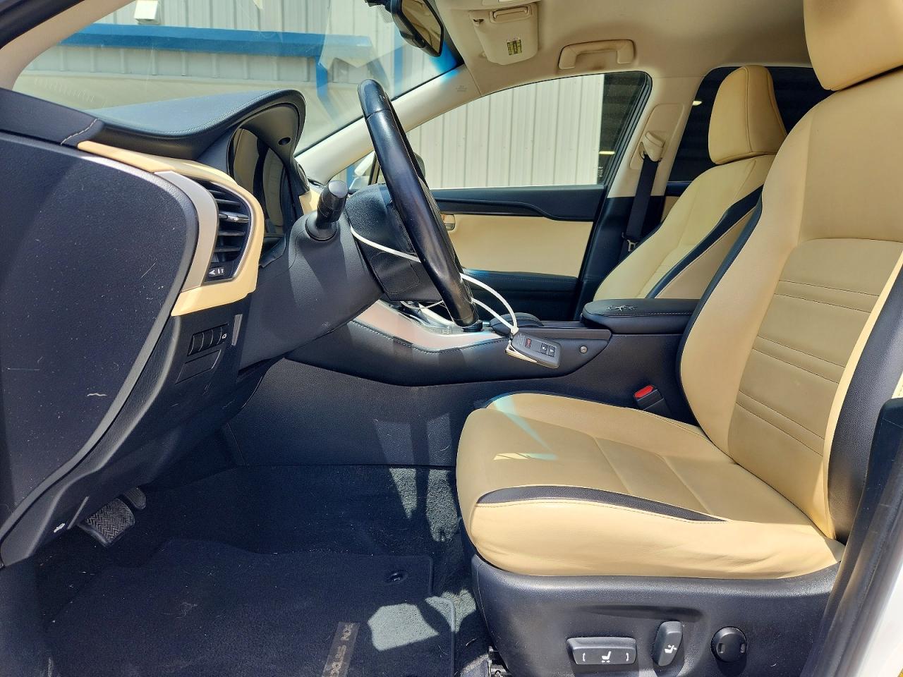 2015 Lexus Nx 200t White vin: JTJYARBZ6F2012647