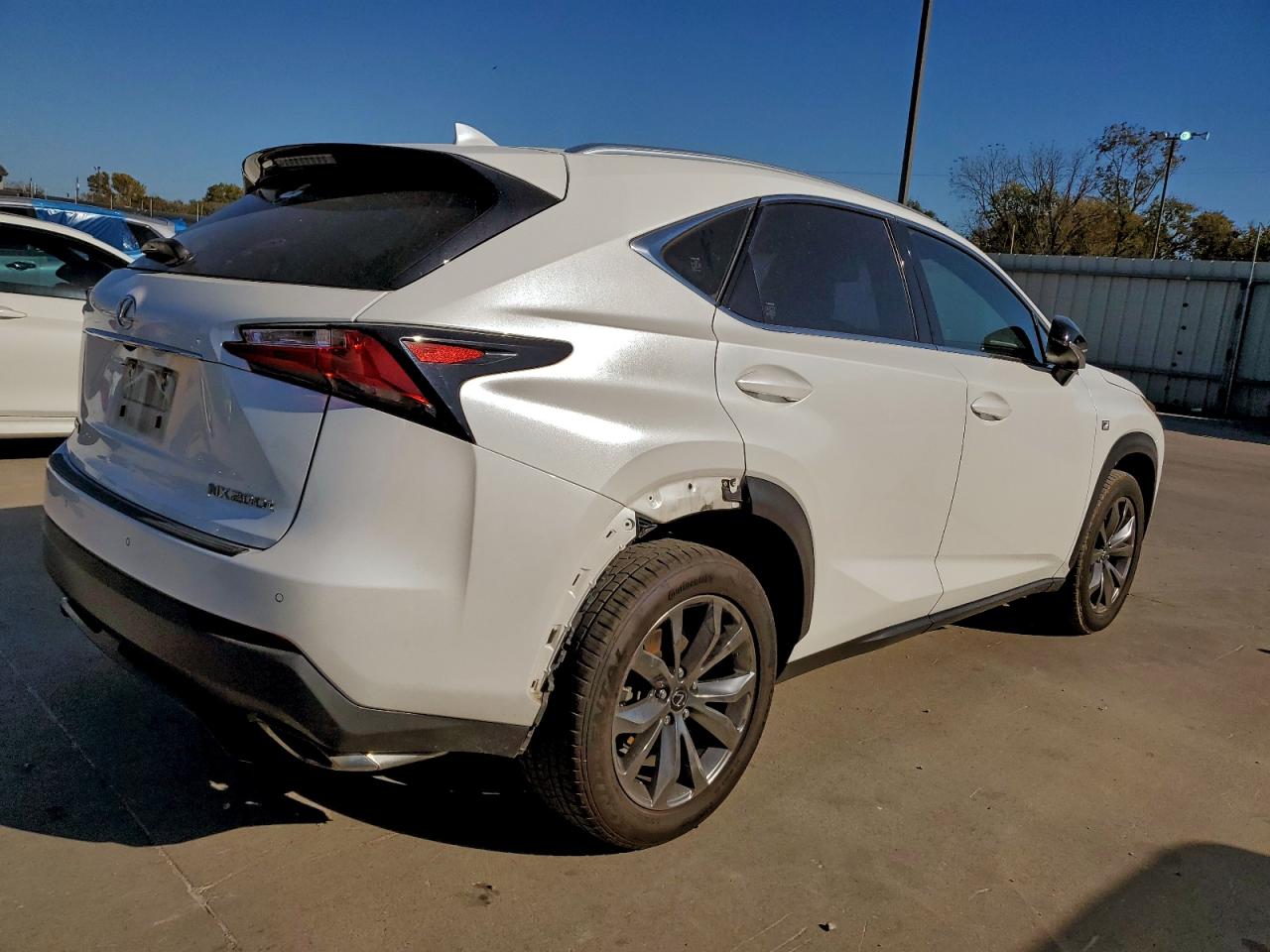 2015 Lexus Nx 200t Белый vin: JTJYARBZ7F2005075