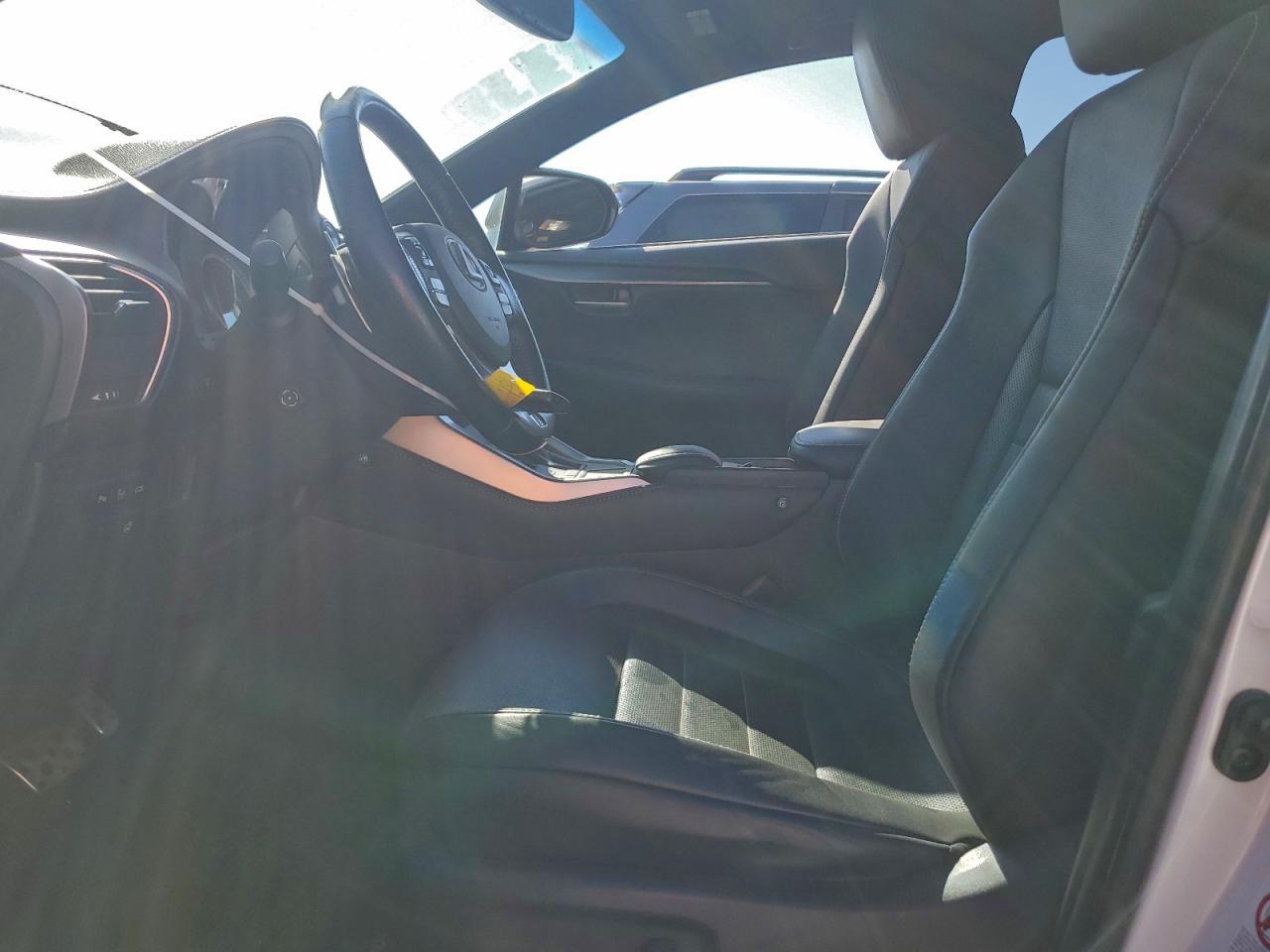 2015 Lexus Nx 200t Белый vin: JTJYARBZ7F2005075