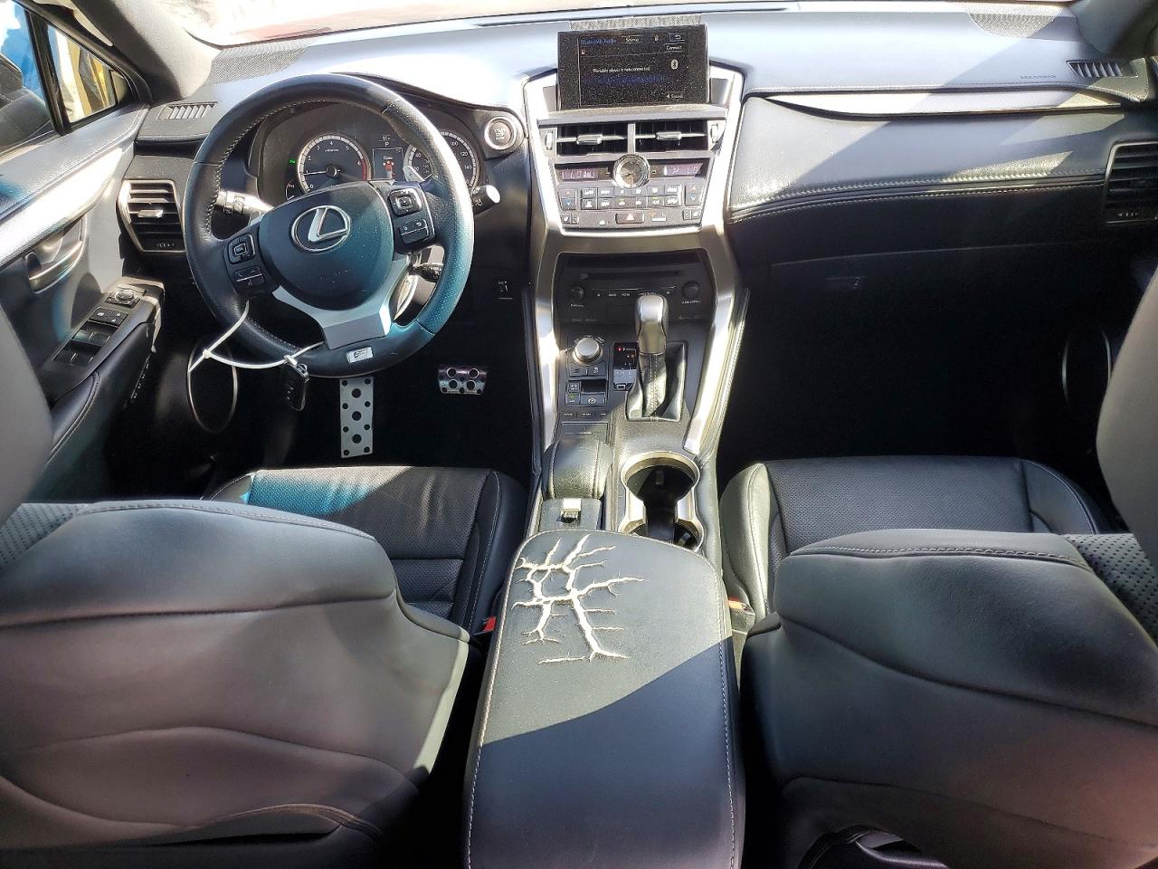 2015 Lexus Nx 200t Burgundy vin: JTJYARBZ7F2011135