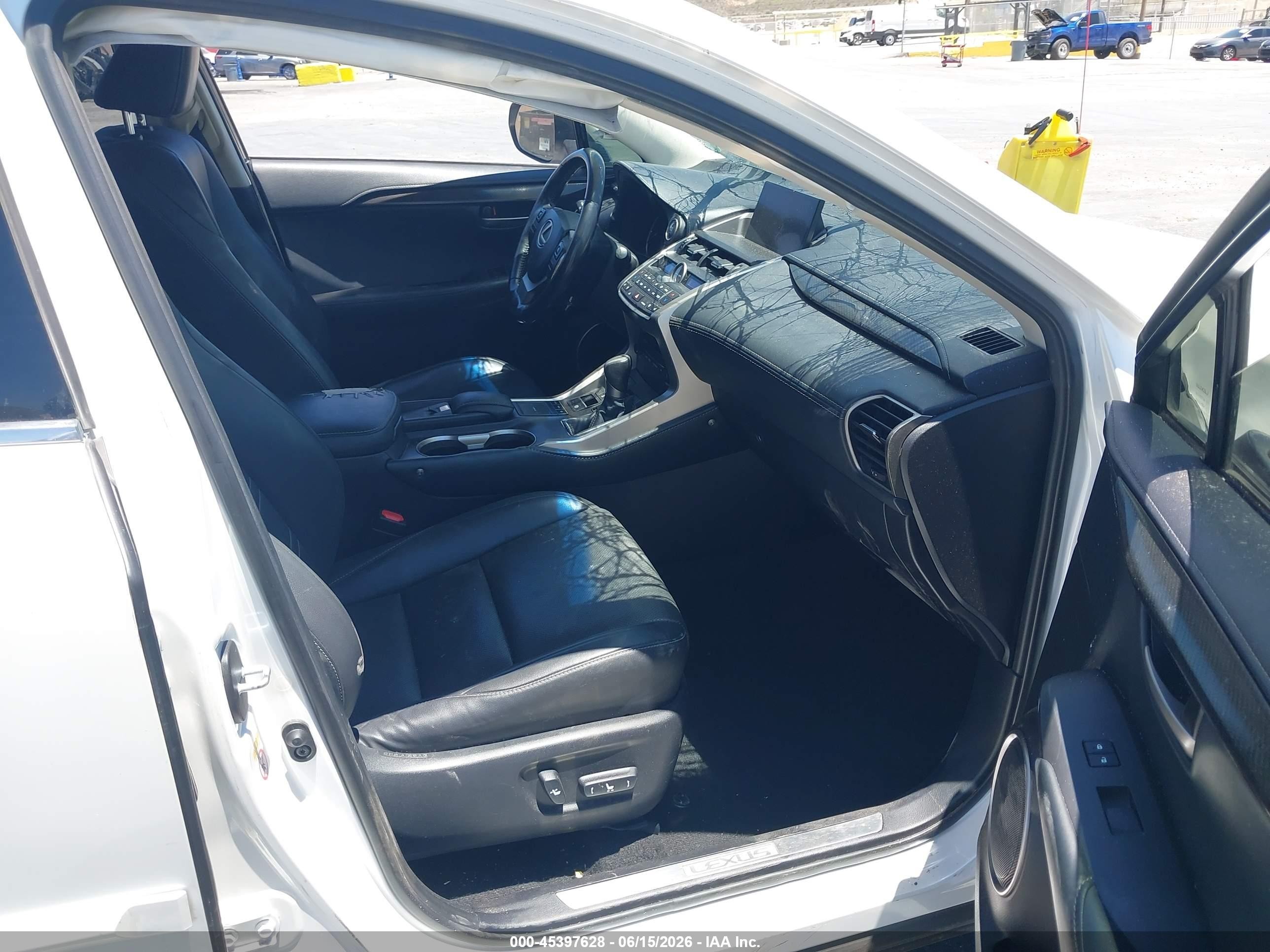 2015 Lexus Nx 200t Белый vin: JTJYARBZ7F2016559