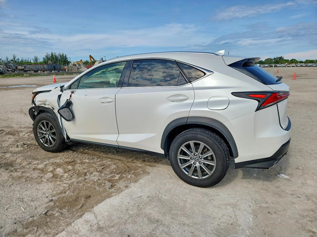 2019 Lexus Nx 300 Base White vin: JTJYARBZ7K2120933