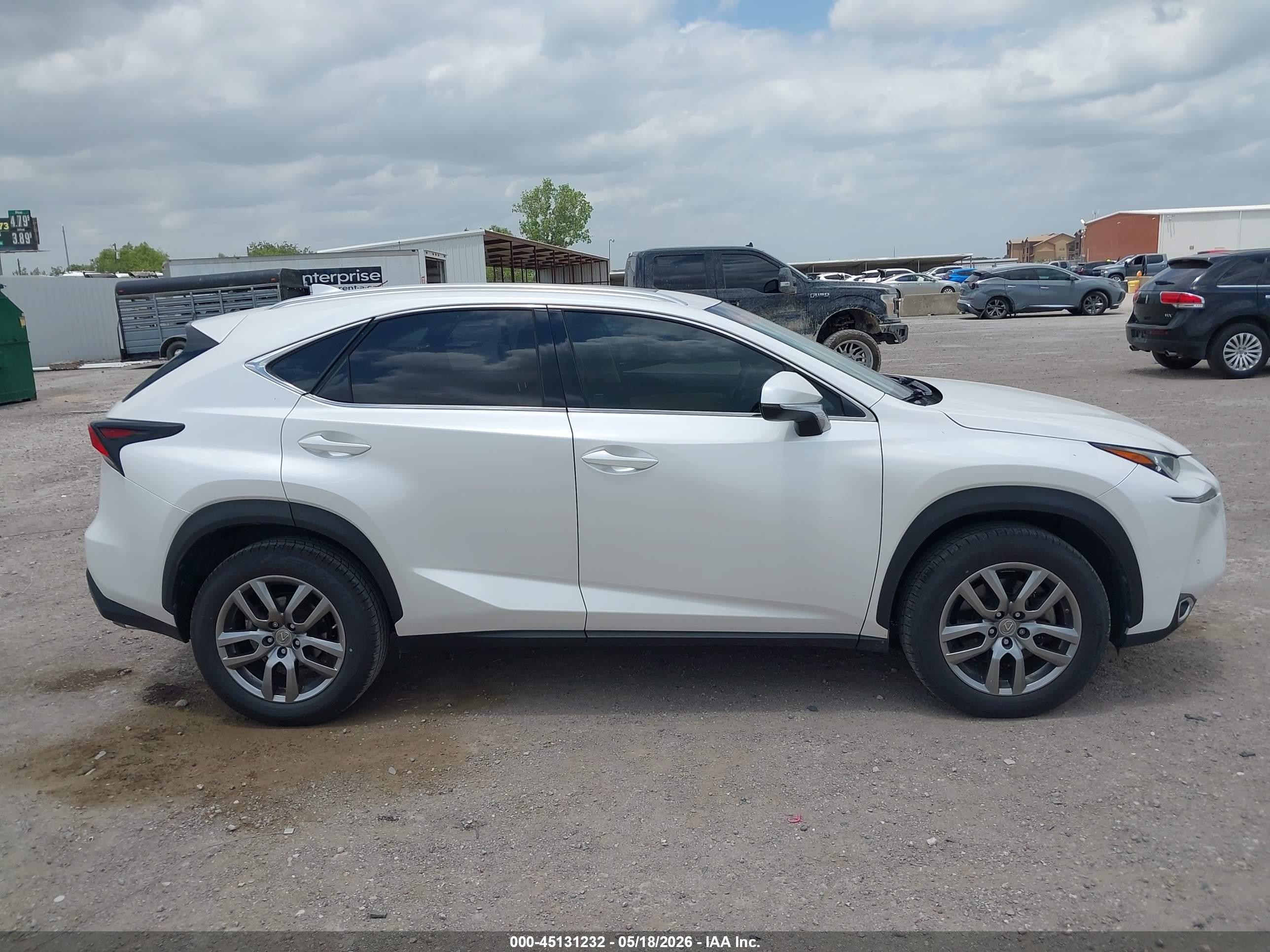 2015 Lexus Nx 200t   White vin: JTJYARBZ8F2018966