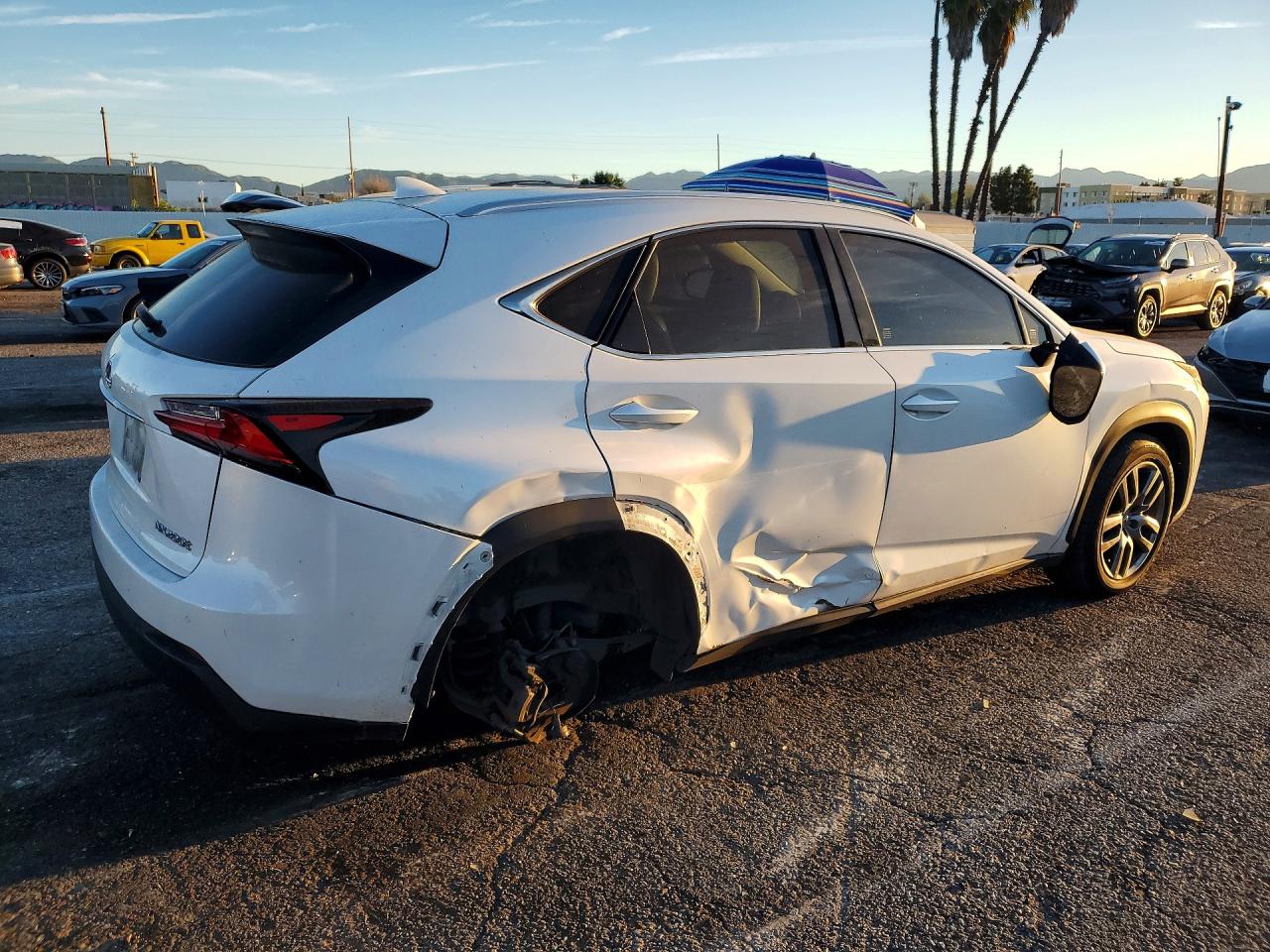 2016 Lexus Nx 200t Base White vin: JTJYARBZ8G2042315