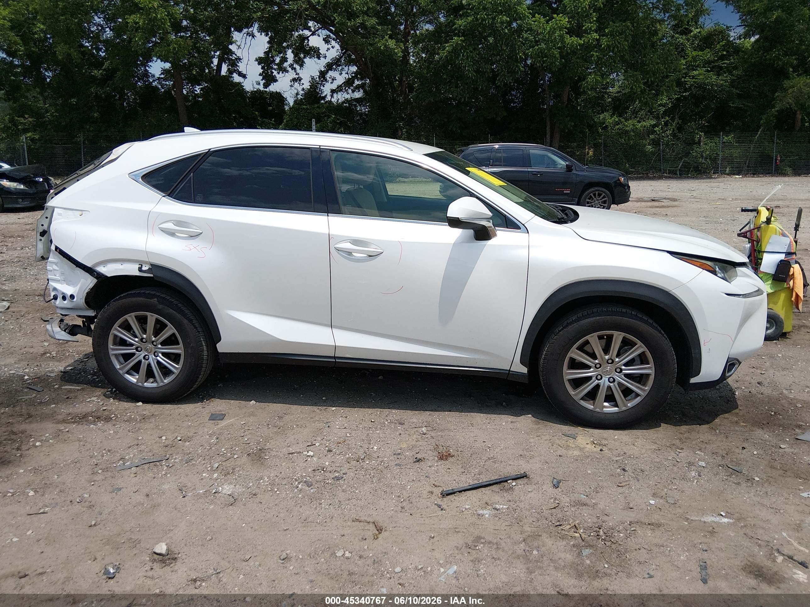 2015 Lexus Nx 200t   White vin: JTJYARBZ9F2016434