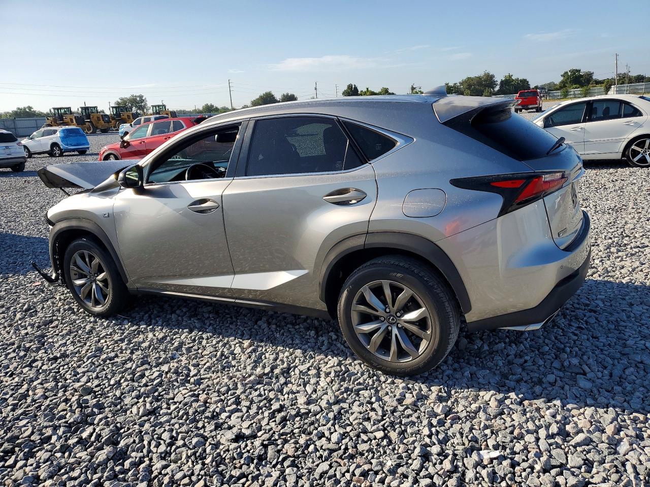 2015 Lexus Nx 200t Серебряный vin: JTJYARBZ9F2020631