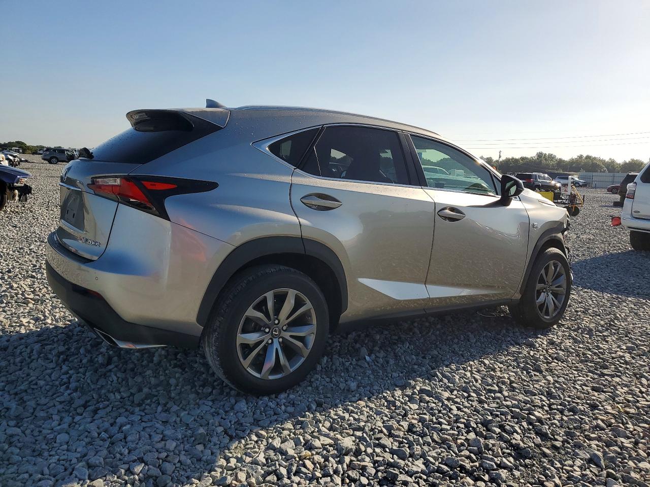 2015 Lexus Nx 200t Серебряный vin: JTJYARBZ9F2020631