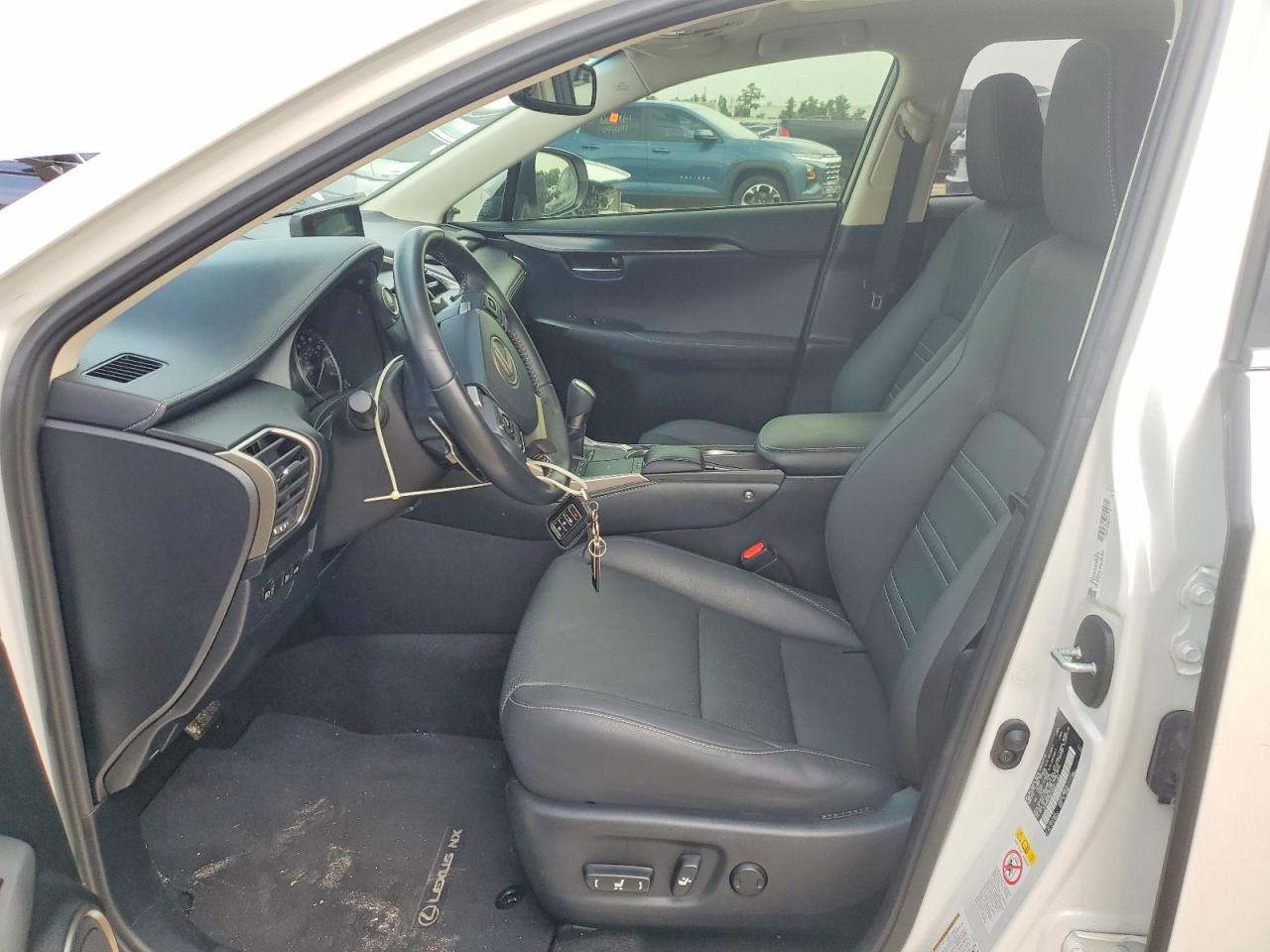 2019 Lexus Nx 300 Base White vin: JTJYARBZ9K2142612