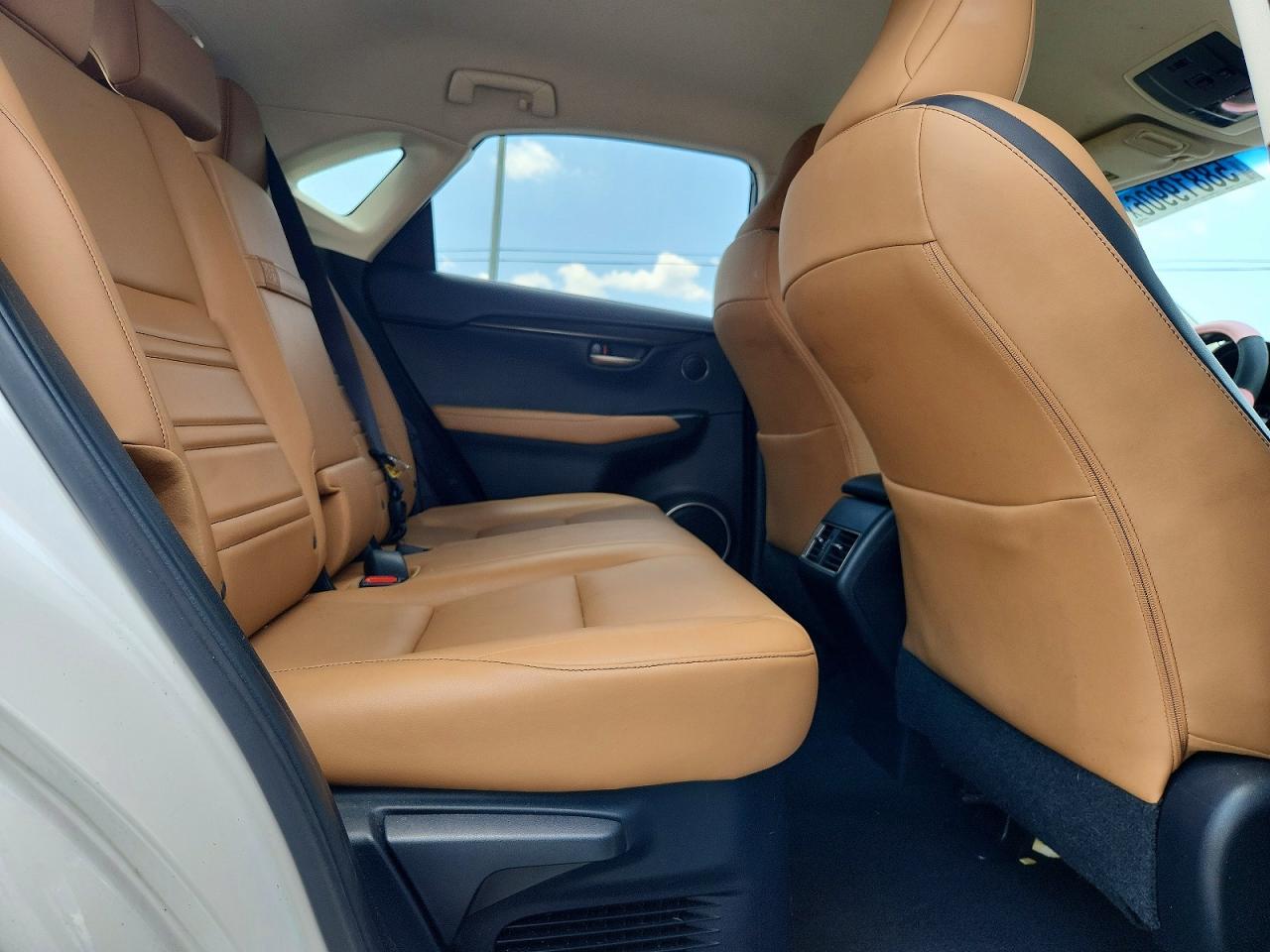 2015 Lexus Nx 200t White vin: JTJYARBZXF2001893